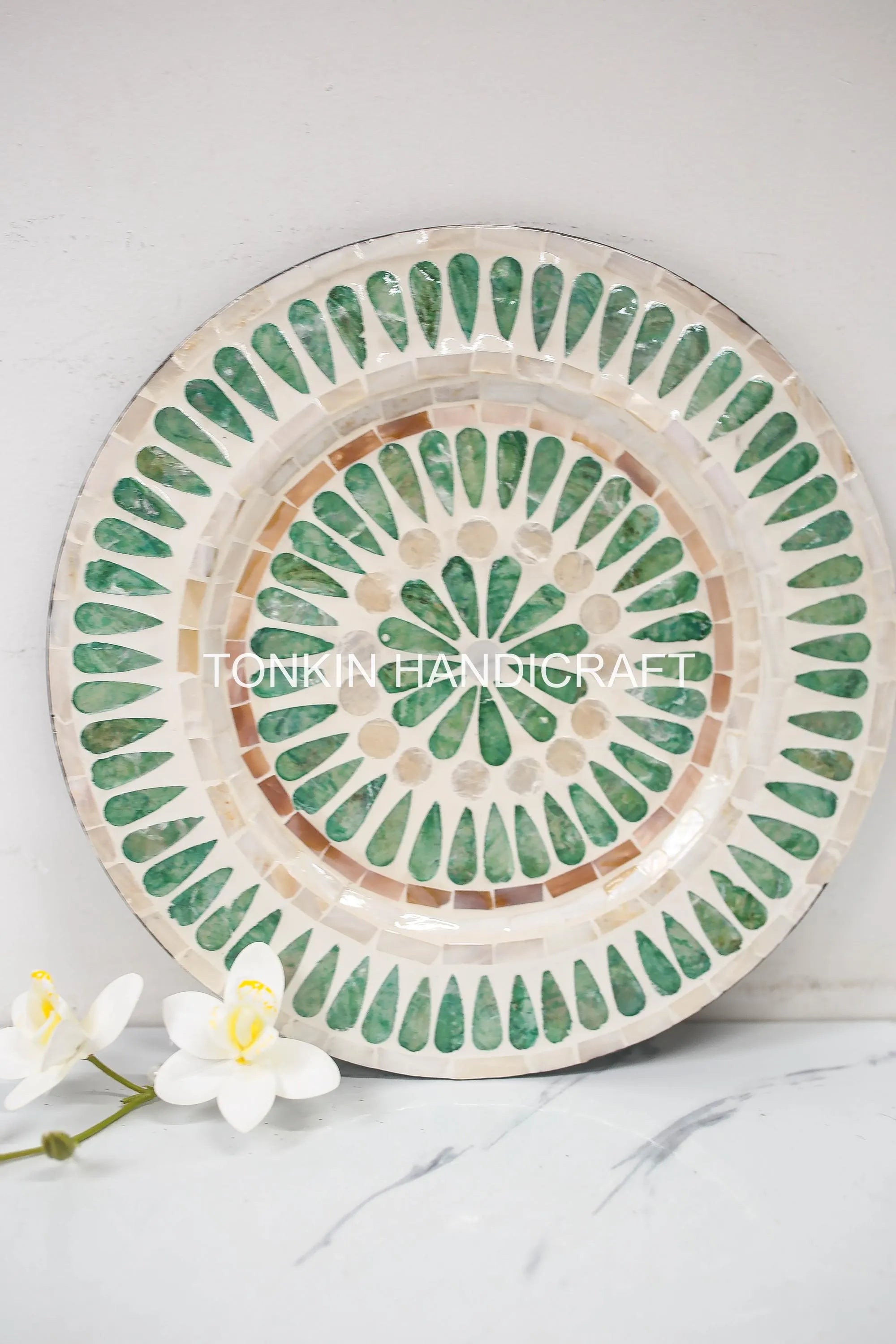 Mother of Pearl Placemat 16