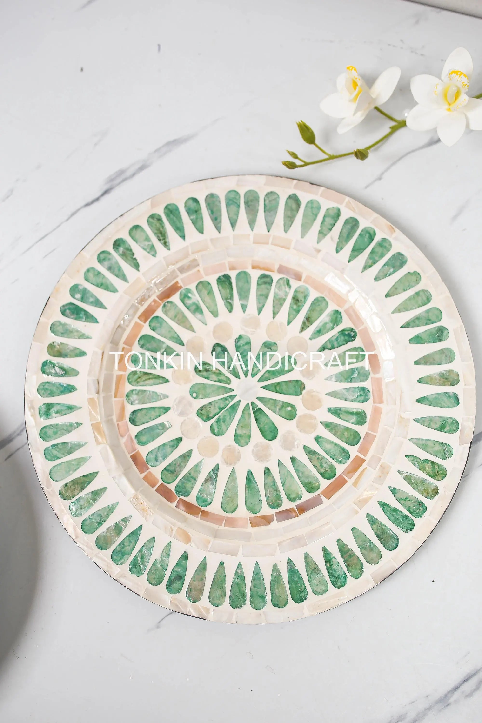 Mother of Pearl Placemat 16