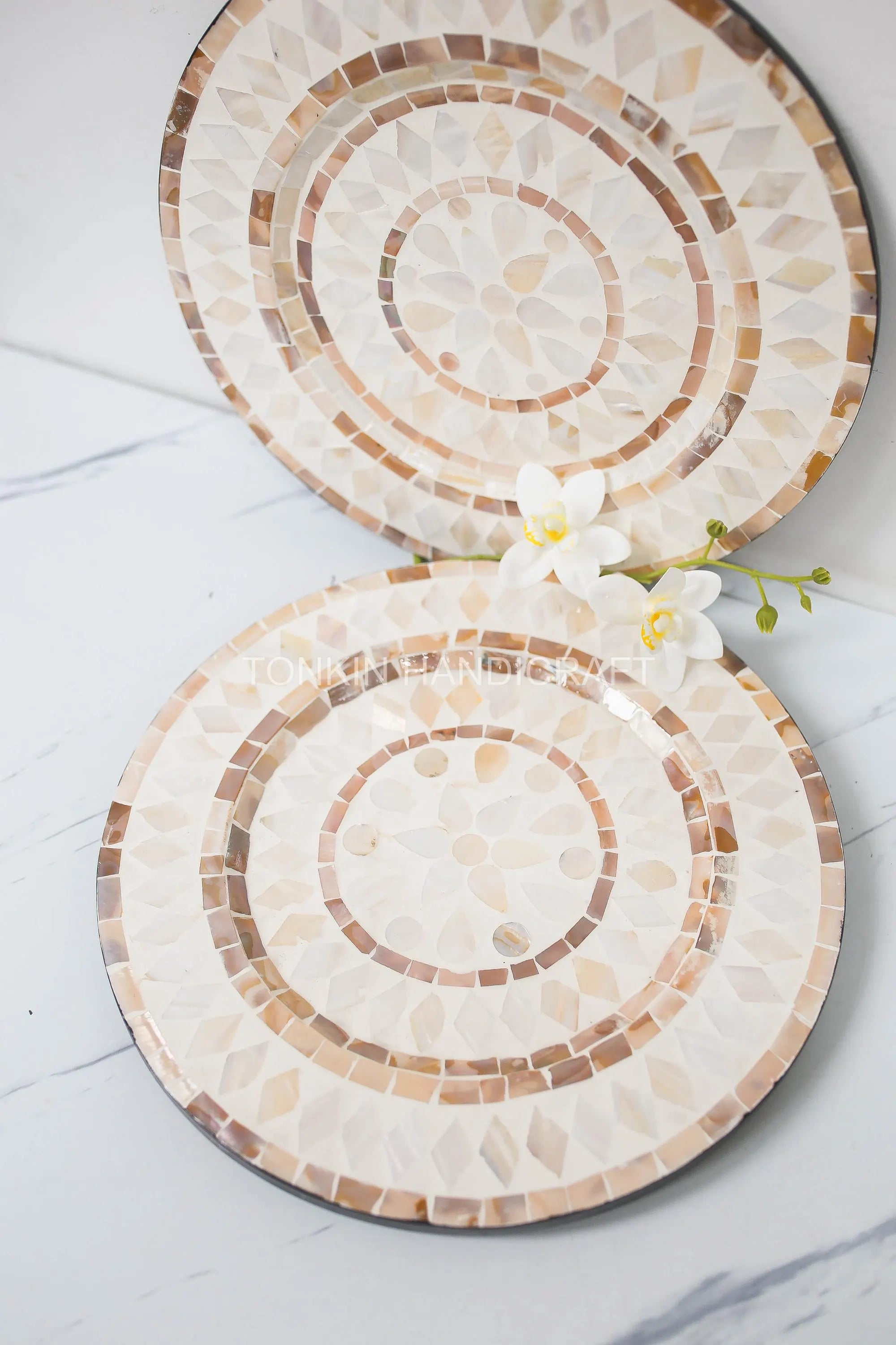 Mother of Pearl Placemat 12