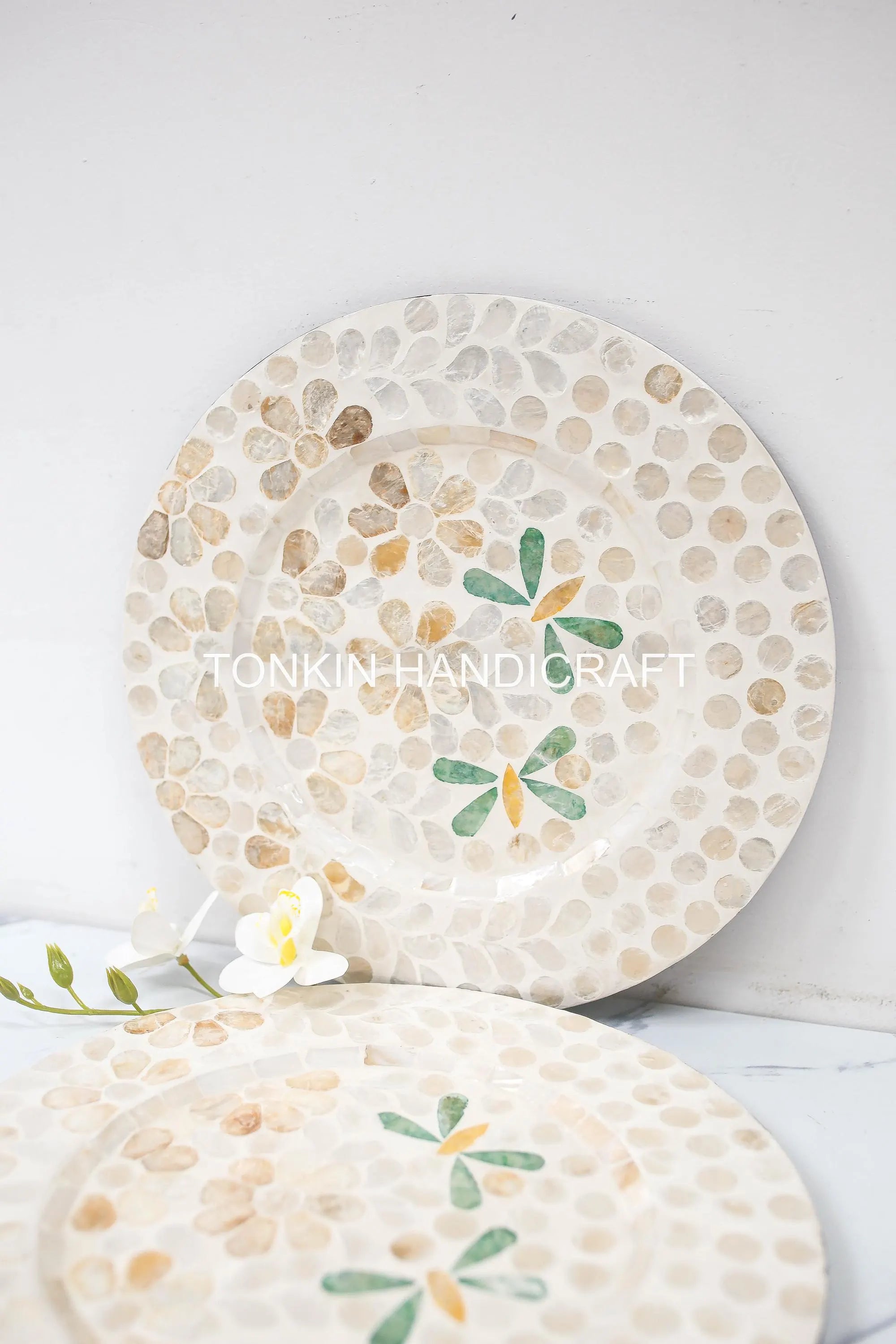 Mother of Pearl Placemat 15