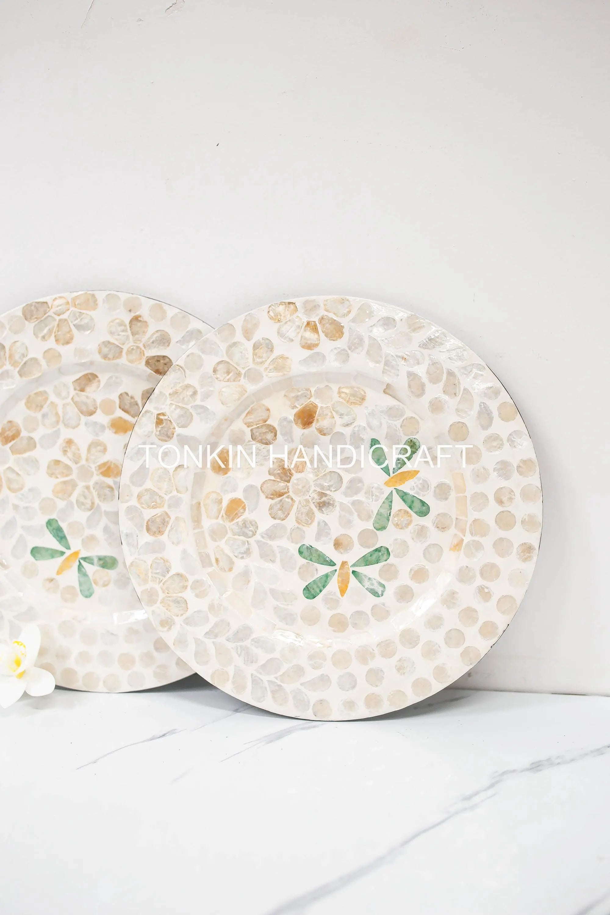 Mother of Pearl Placemat 15