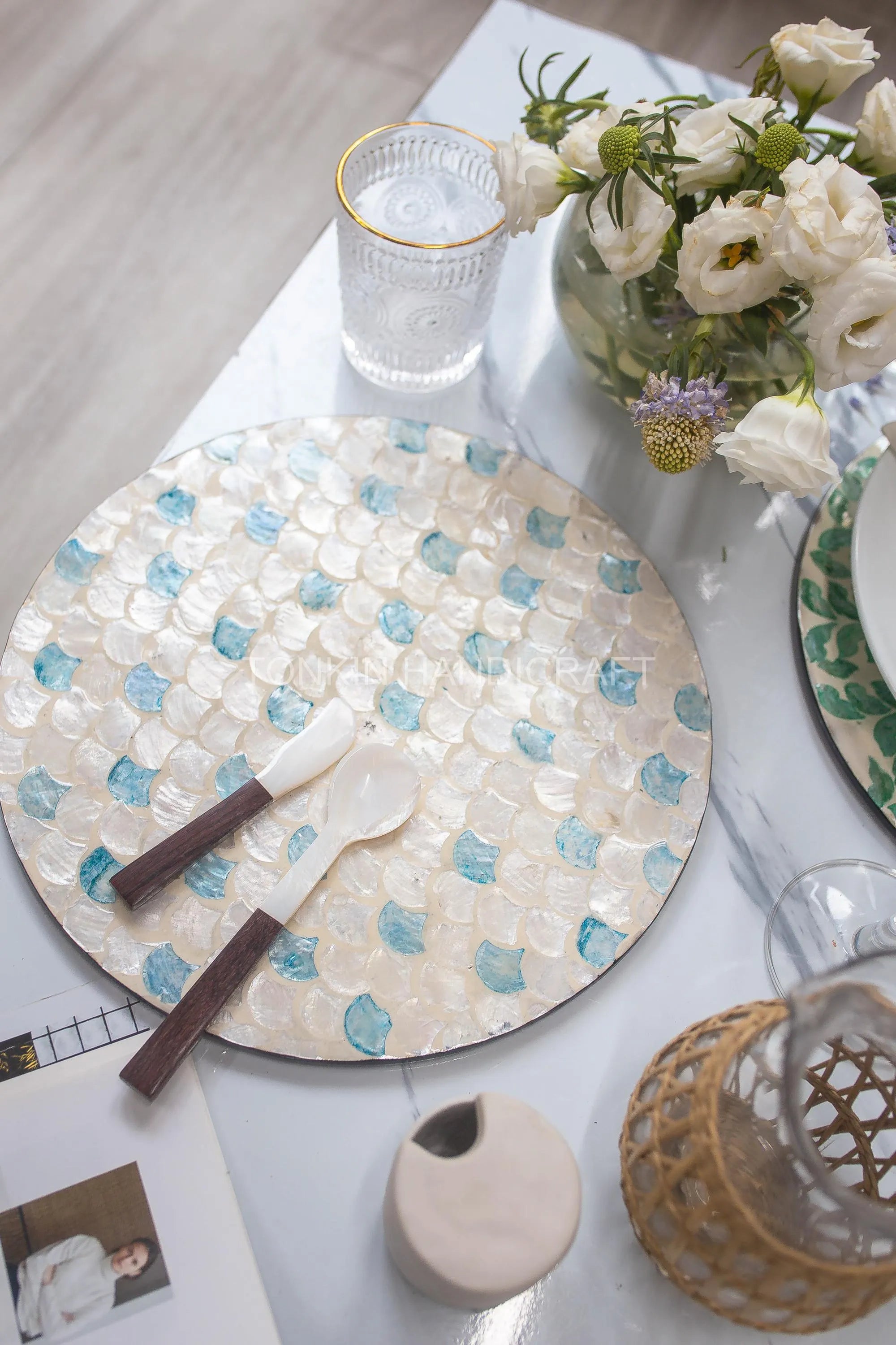 Mother of Pearl Placemat 10