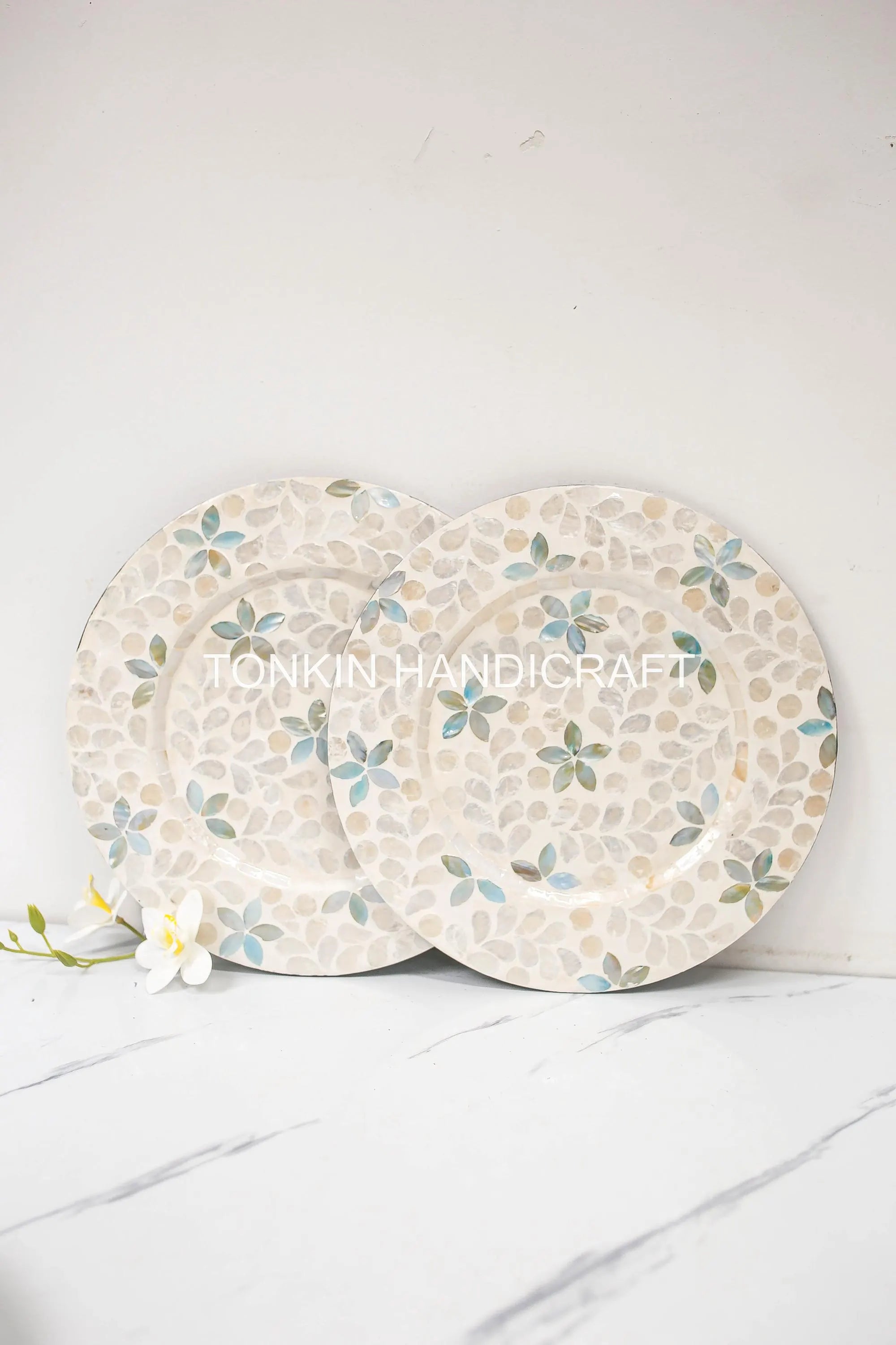 Mother of Pearl Placemat 14