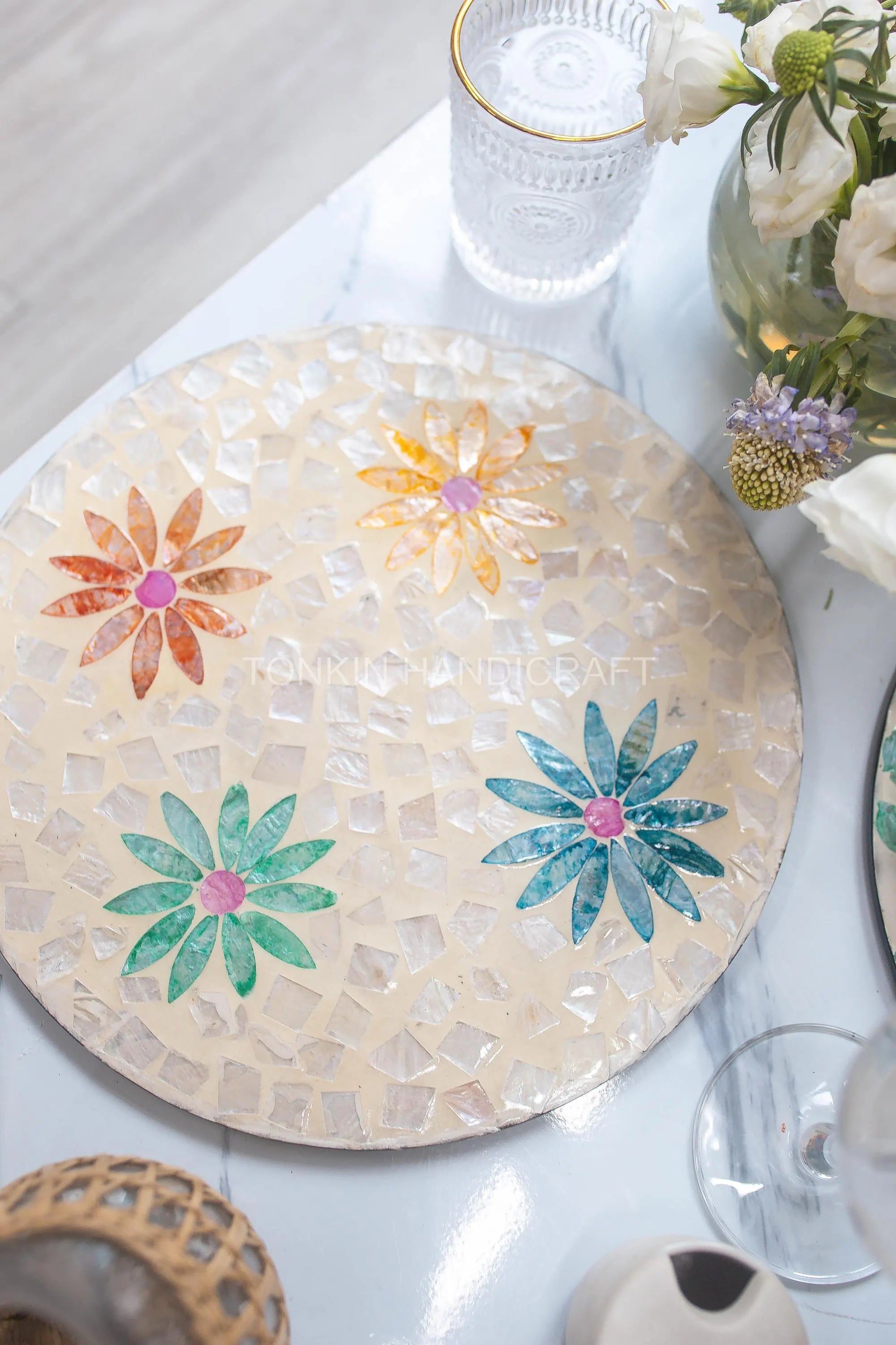 Mother of Pearl Placemat 9