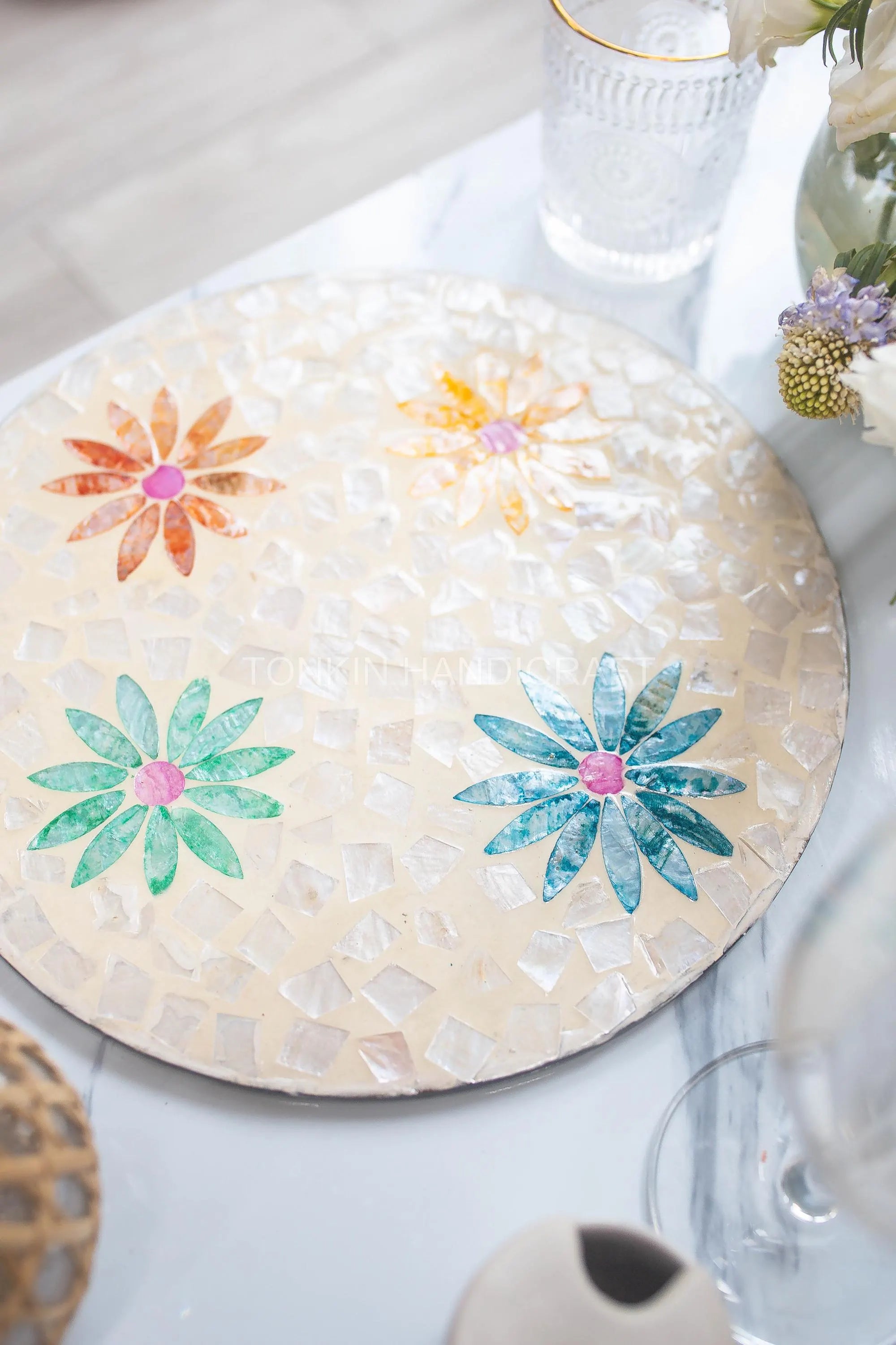 Mother of Pearl Placemat 9