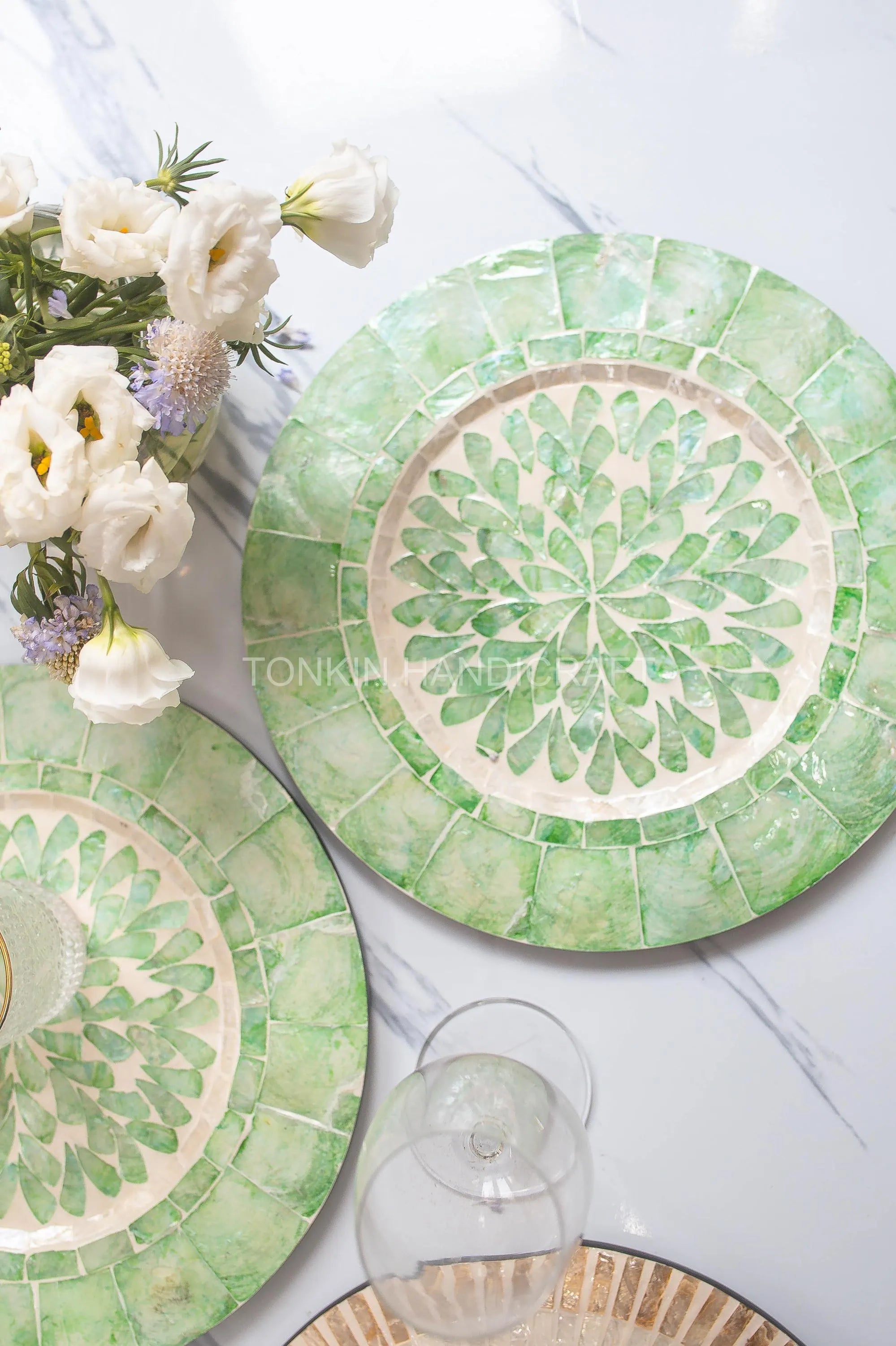 Mother of Pearl Placemat 3