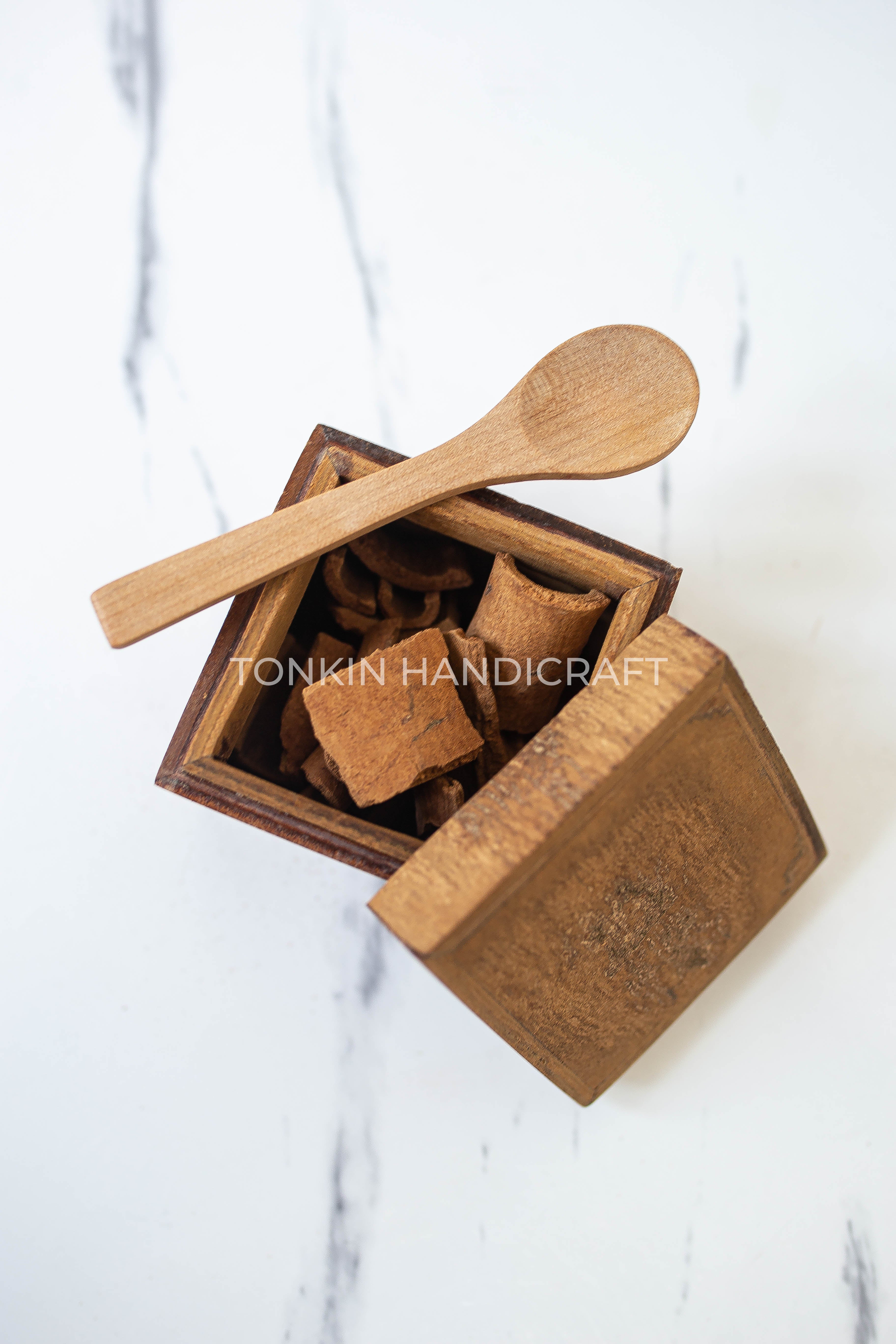 Square Cinnamon Bark Box