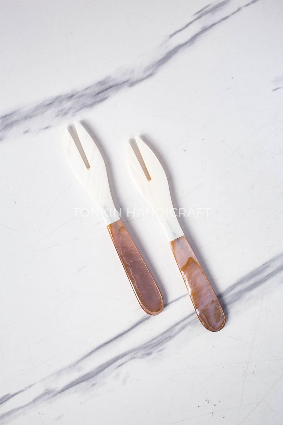 Mother of Pearl Seashell Fork - TONKIN HANDICRAFT