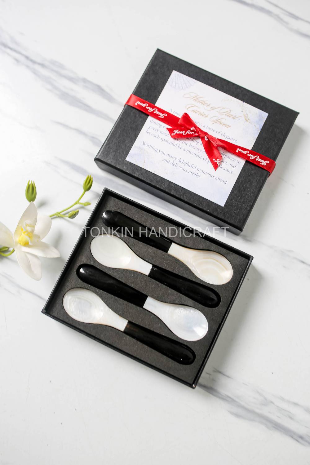 Personalized Set 4 Blak Mother of Pearl Caviar Spoon Gift Set