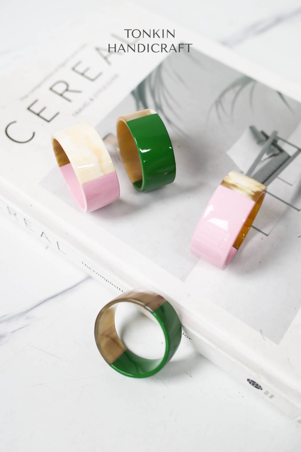 Lacquer Horn Short Napkin Ring