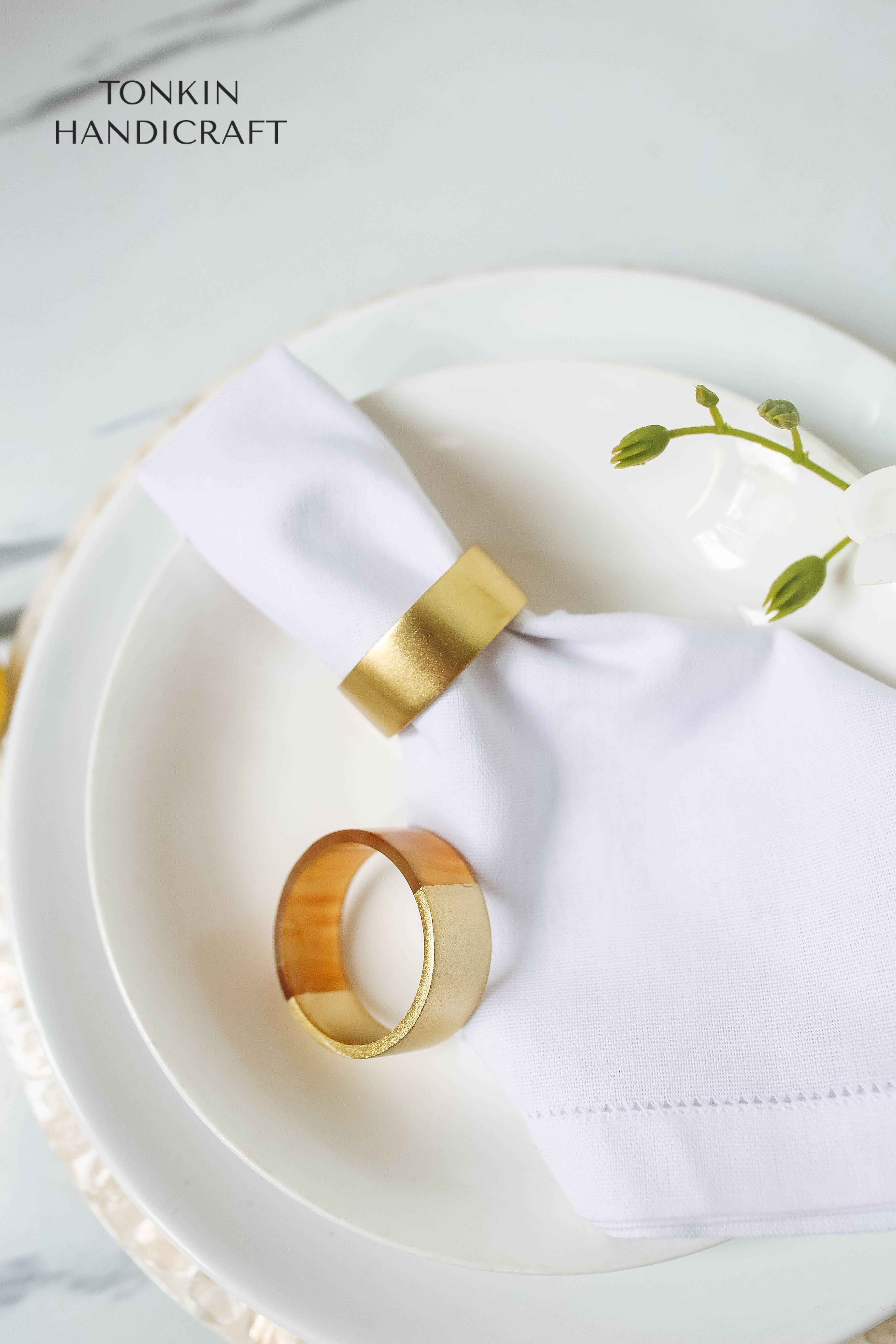 Lacquer Horn Gold Napkin Ring