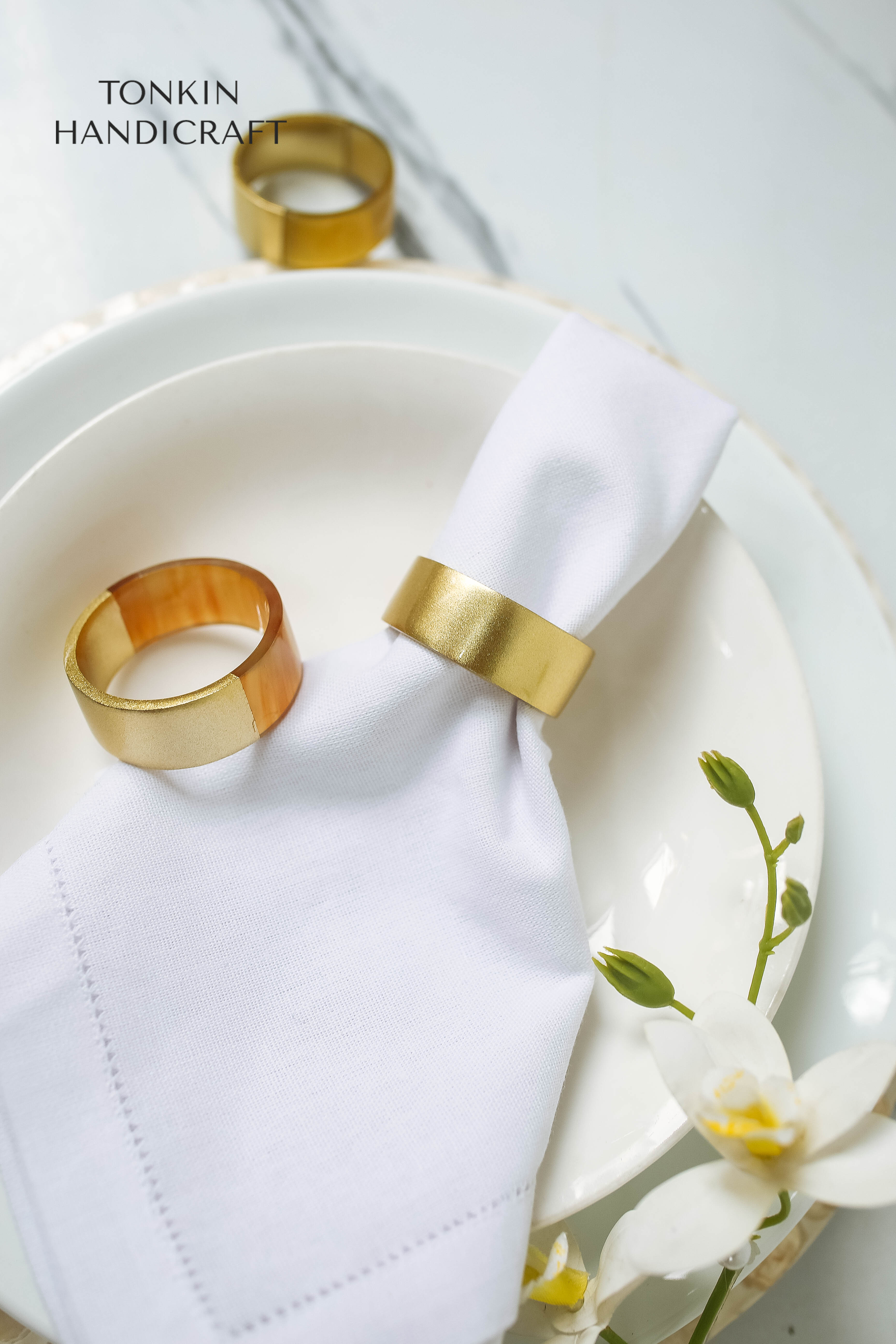 Lacquer Horn Short Napkin Ring