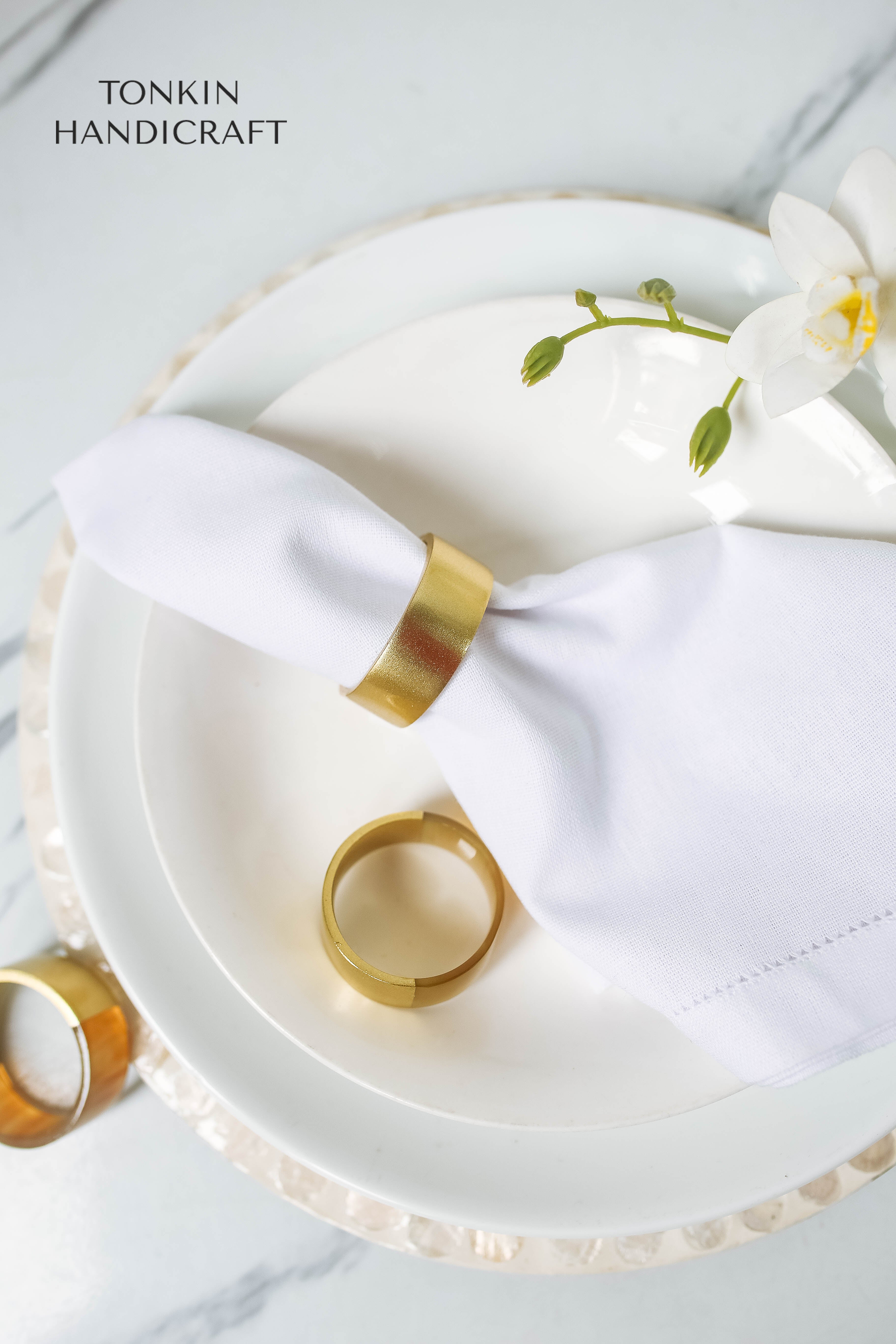 Lacquer Horn Short Napkin Ring