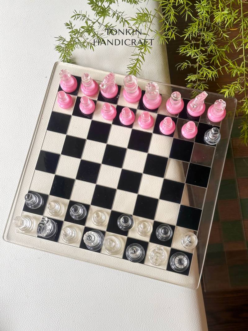 Resin Pink Chess Set — TONKIN HANDICRAFT