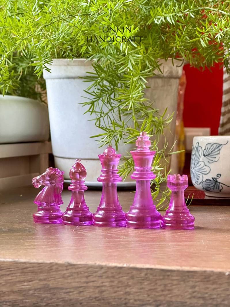 Purp Resin Chess Set