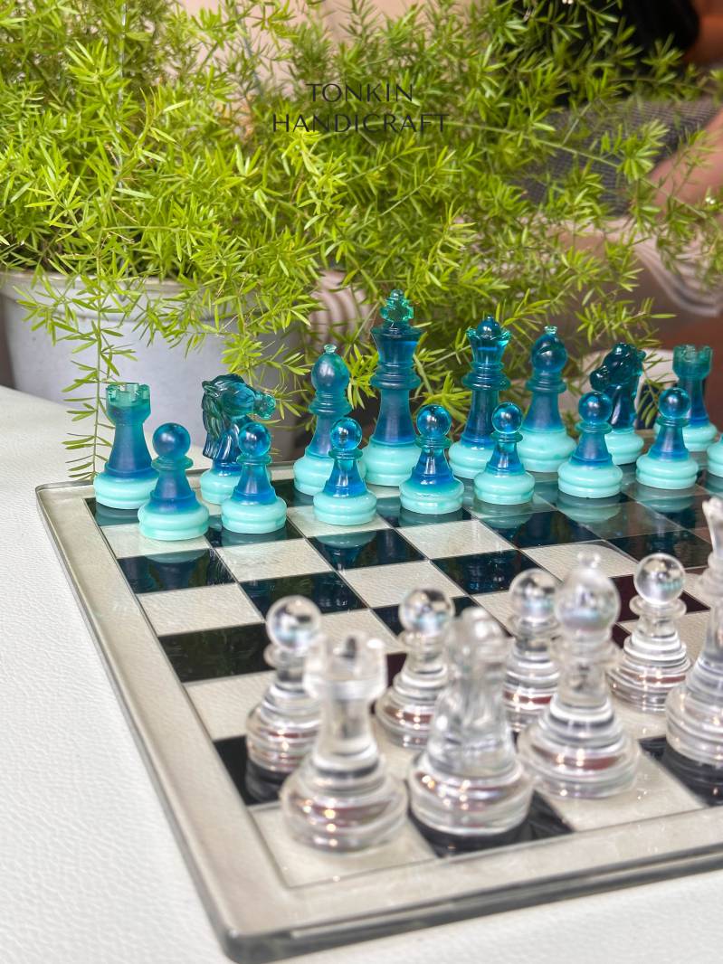 Ocea Resin Chess Set