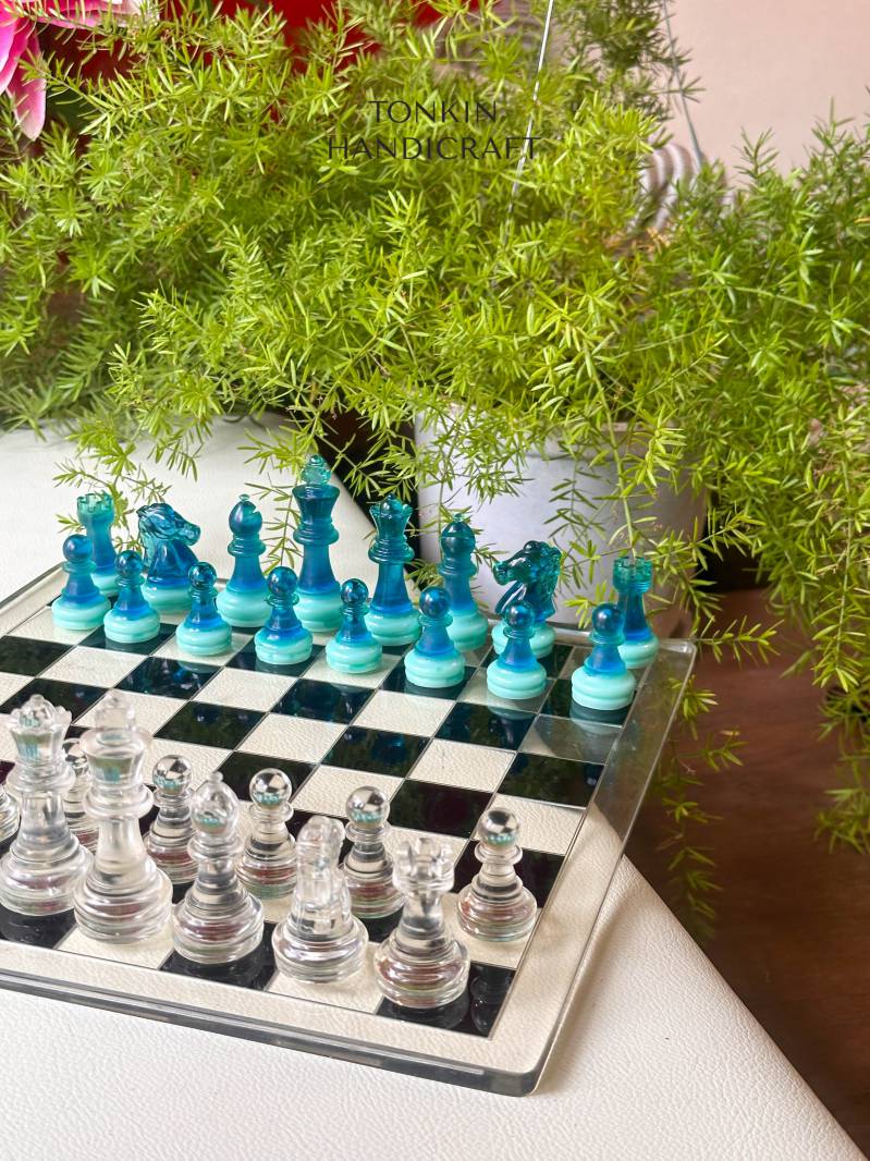 Ocea Resin Chess Set