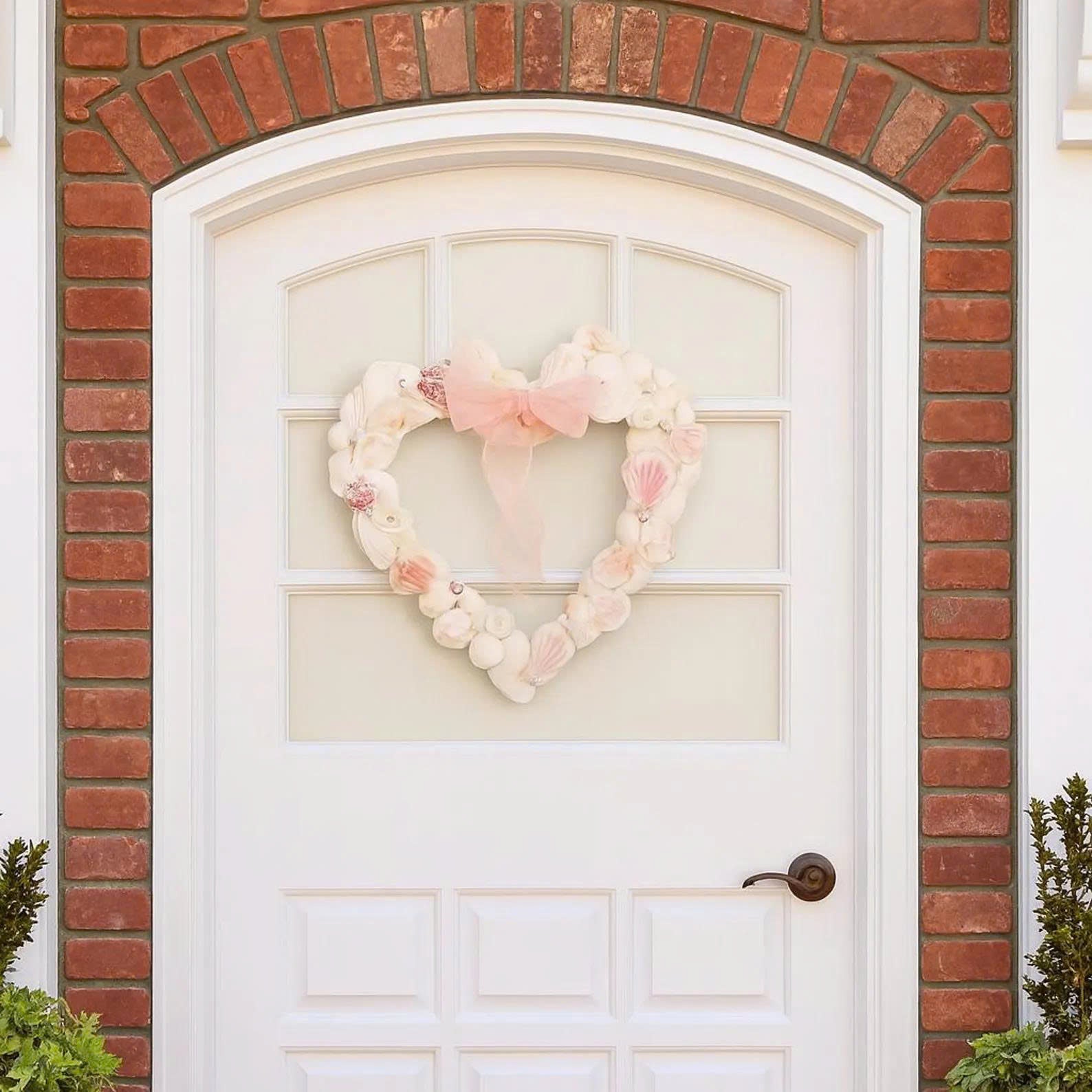 Wall Hanging Seashell Heart Wreath 1