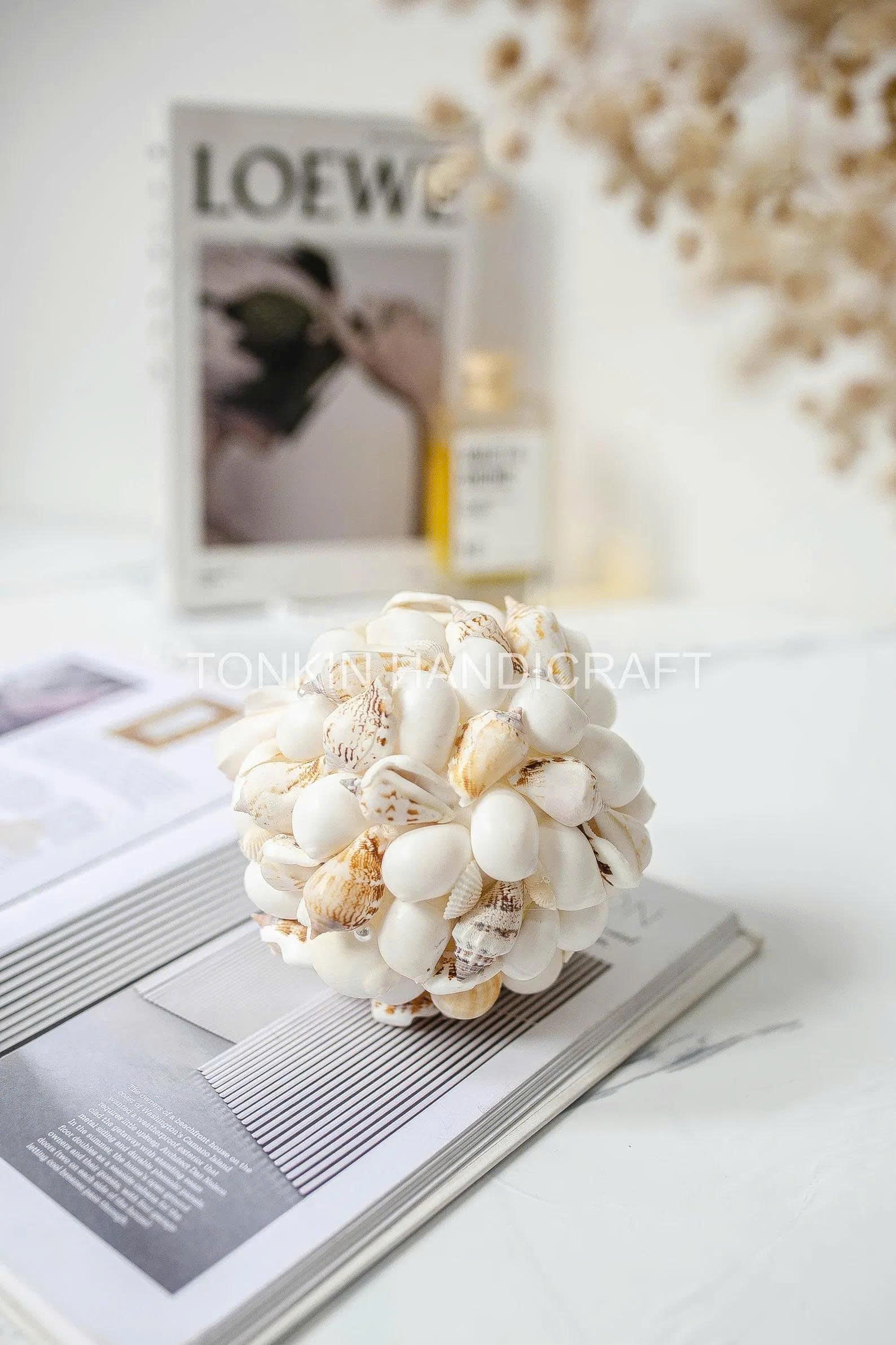 Floral Ark Shell Ball 3