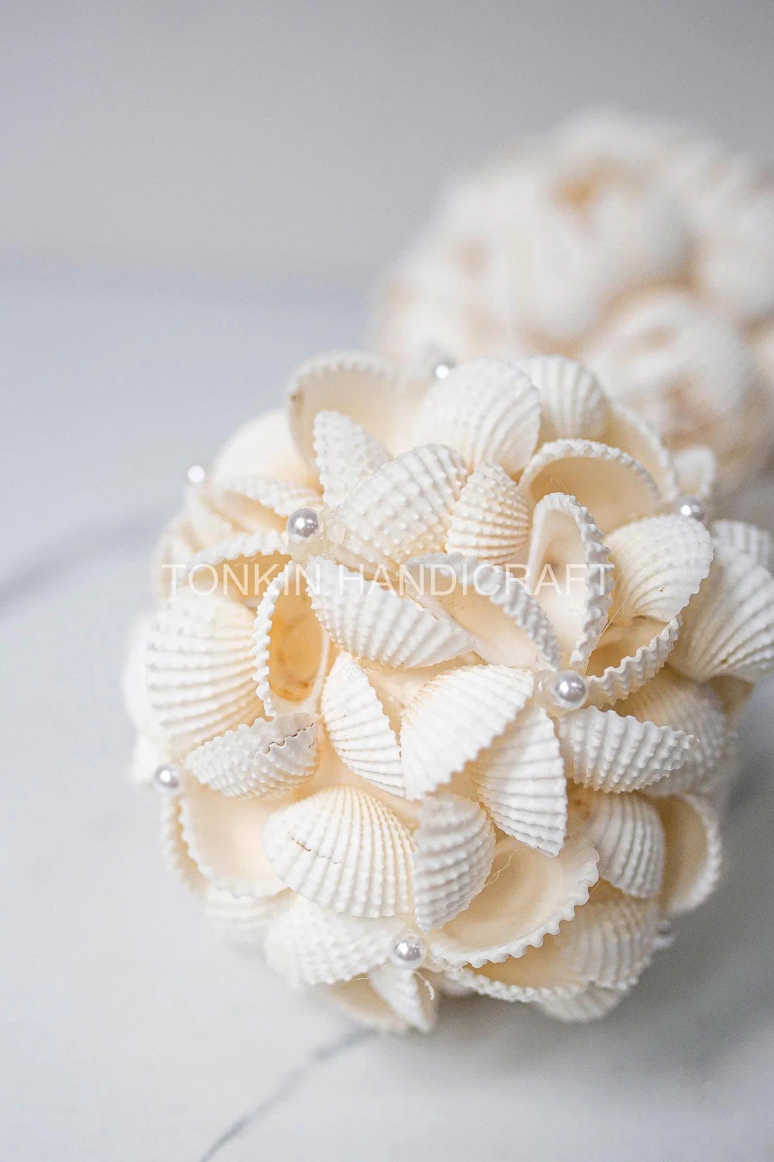 Floral Ark Shell Ball 8