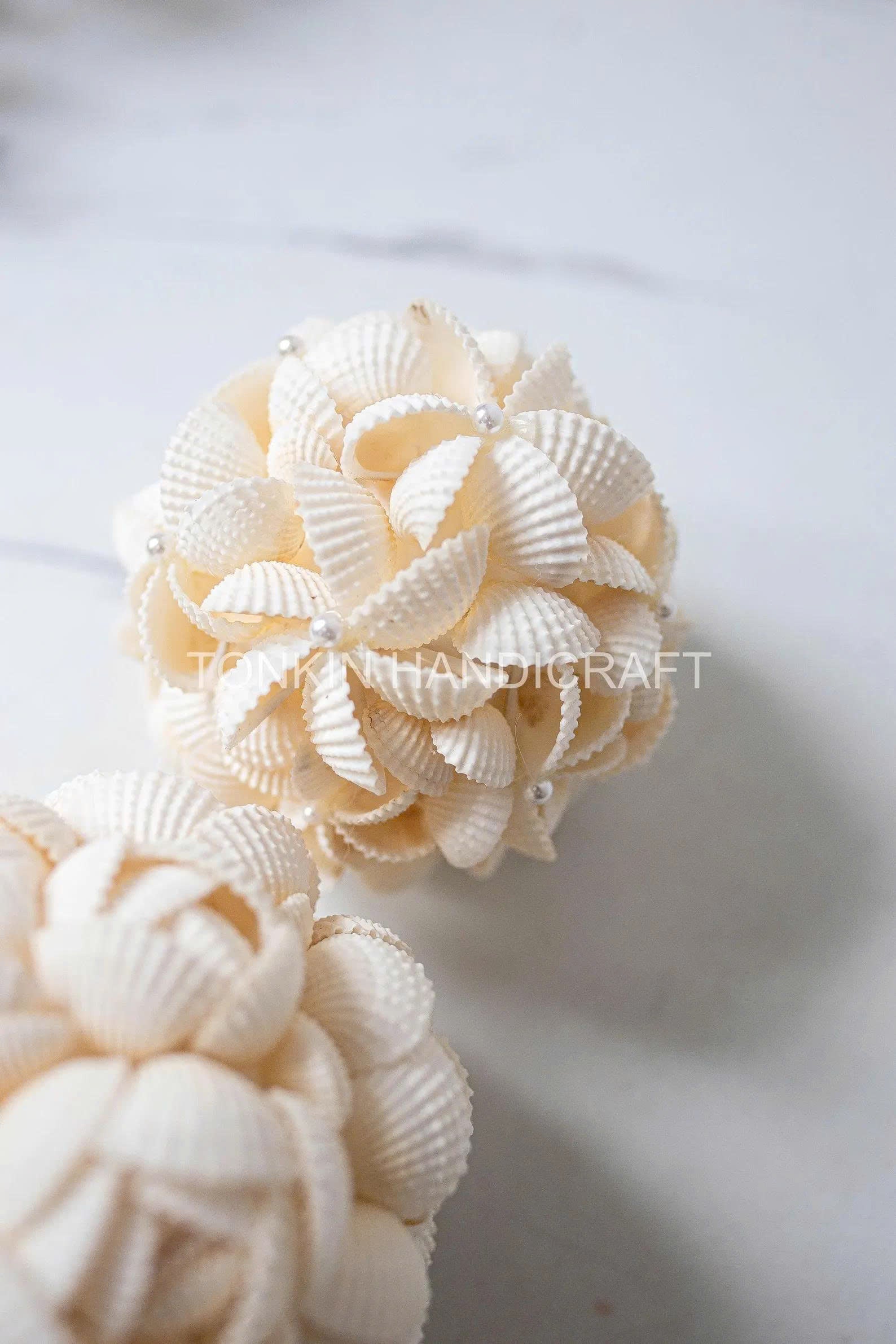 Floral Ark Shell Ball 8
