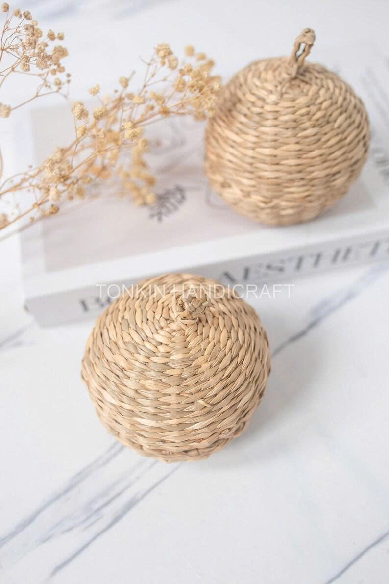 Basket With Lid - TONKIN HANDICRAFT