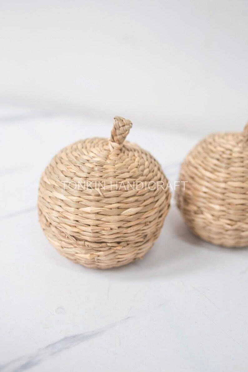 Basket With Lid - TONKIN HANDICRAFT
