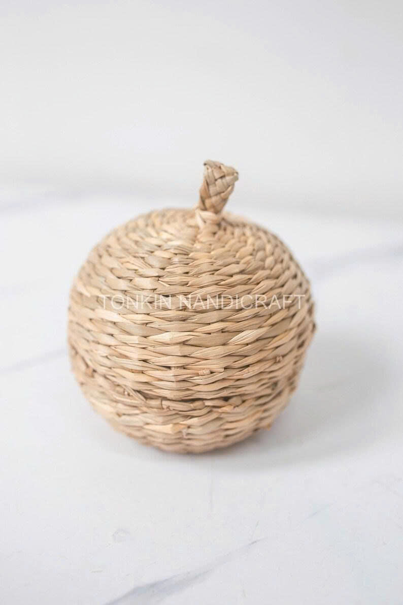 Basket With Lid - TONKIN HANDICRAFT