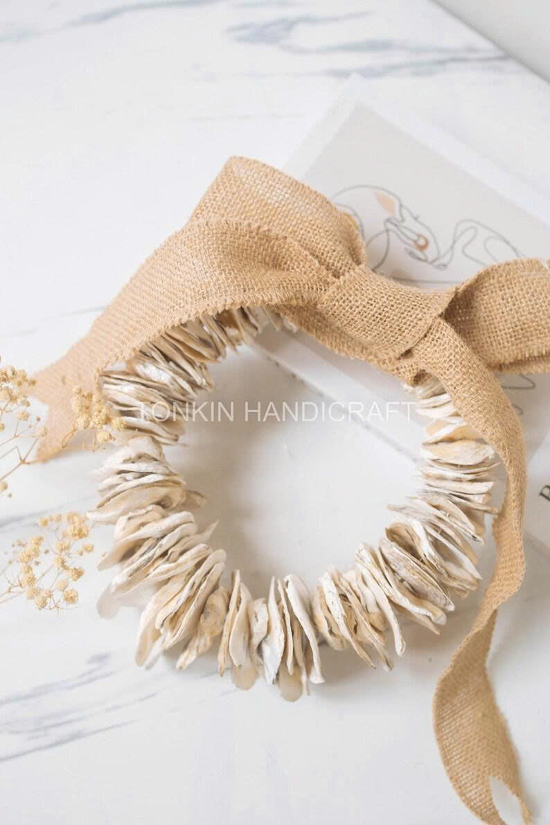 Oyster Round Wreath 2 - TONKIN HANDICRAFT