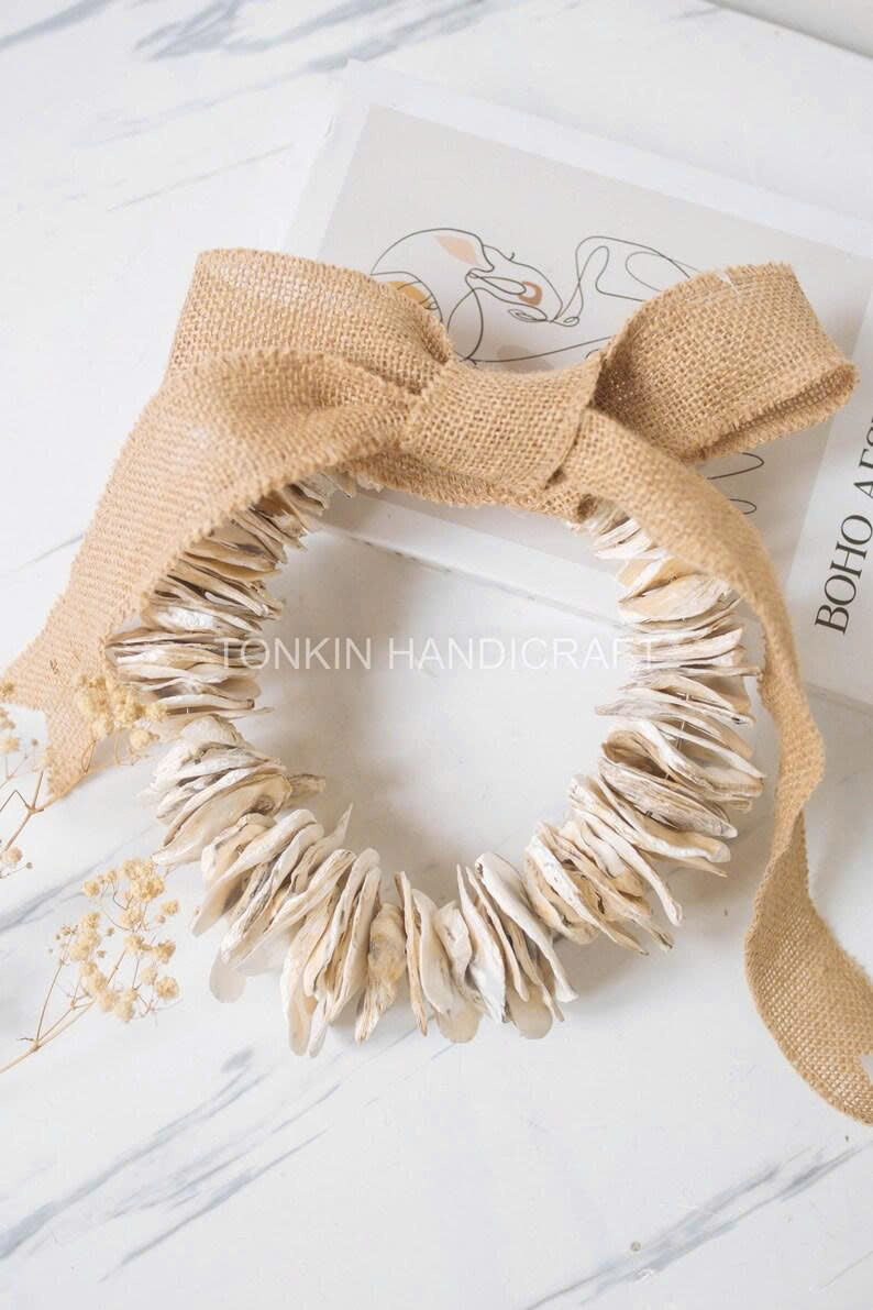 Oyster Round Wreath 2 - TONKIN HANDICRAFT