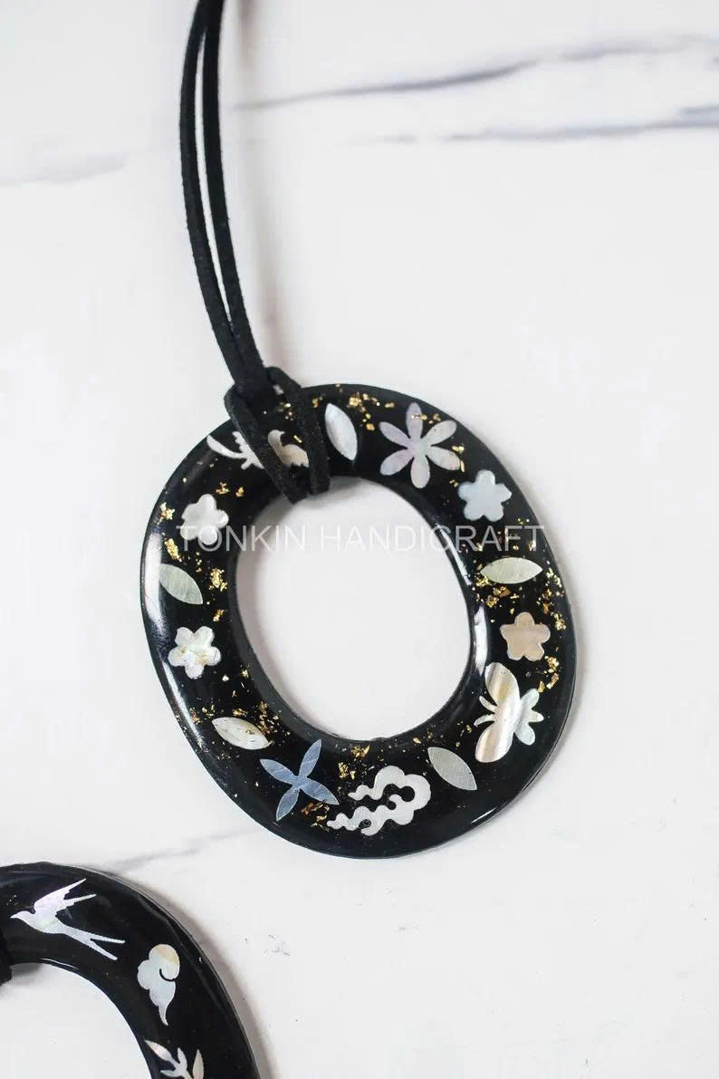 Mother of Pearl Necklace Suede Leather String 2 - TONKIN HANDICRAFT