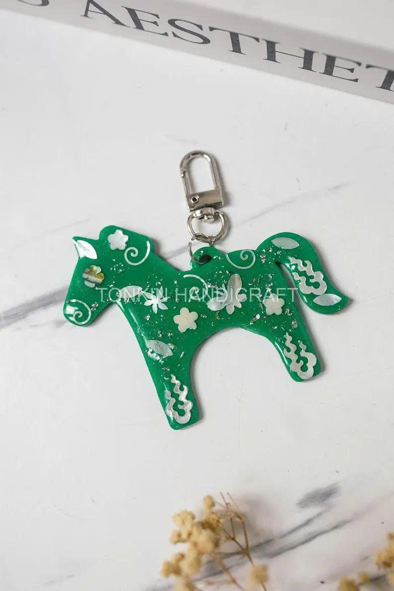 Personalized Hand-Inlaid Mother-of-Pearl Keychain 3 - TONKIN HANDICRAFT