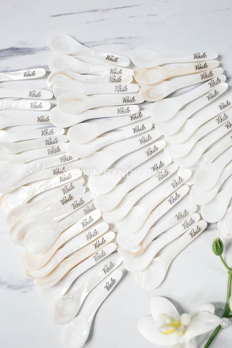Wholesale 1500 Logo Mother of Pearl Caviar Spoons