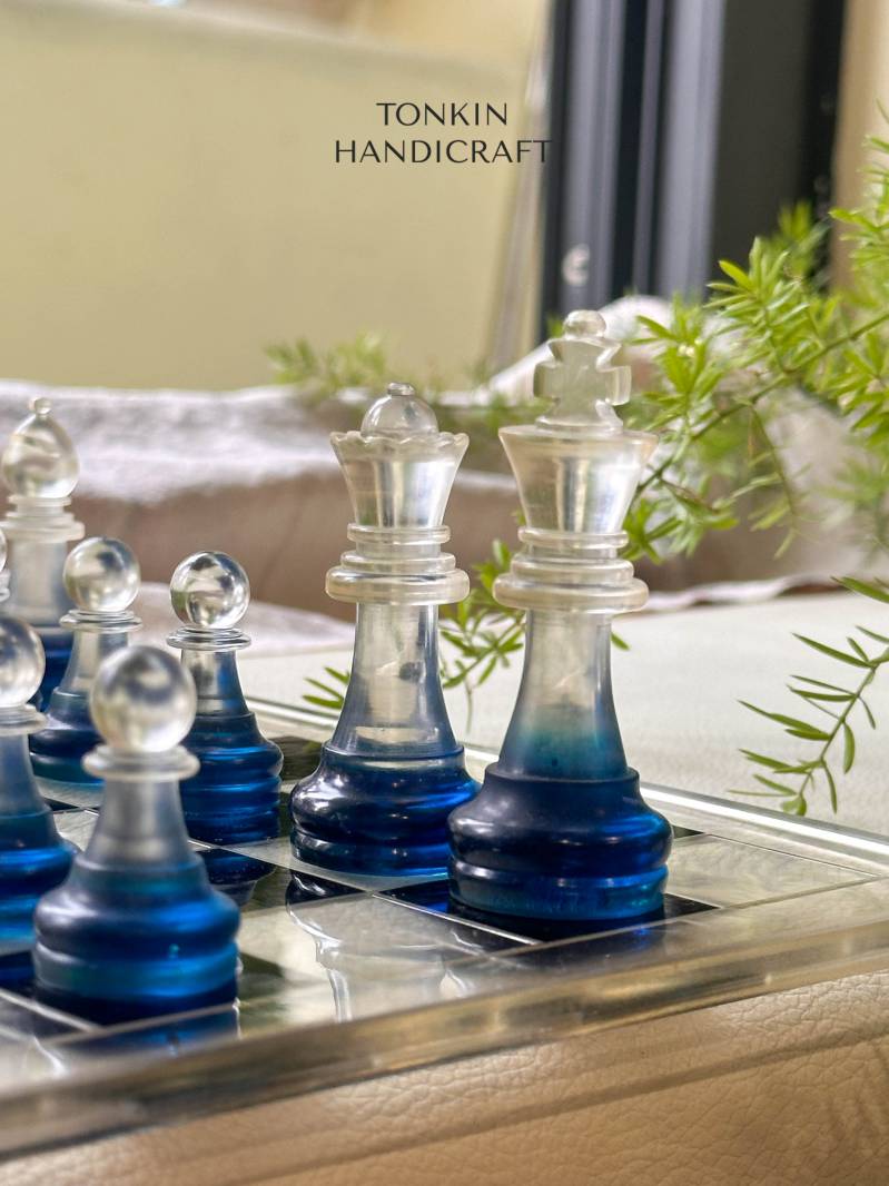 Bluee Resin Chess Set