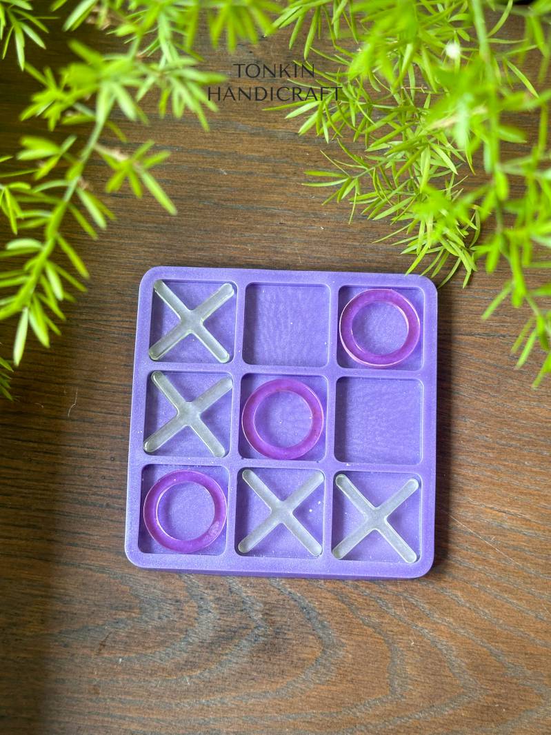 Resin Pup Board Tic Tac Toe Game