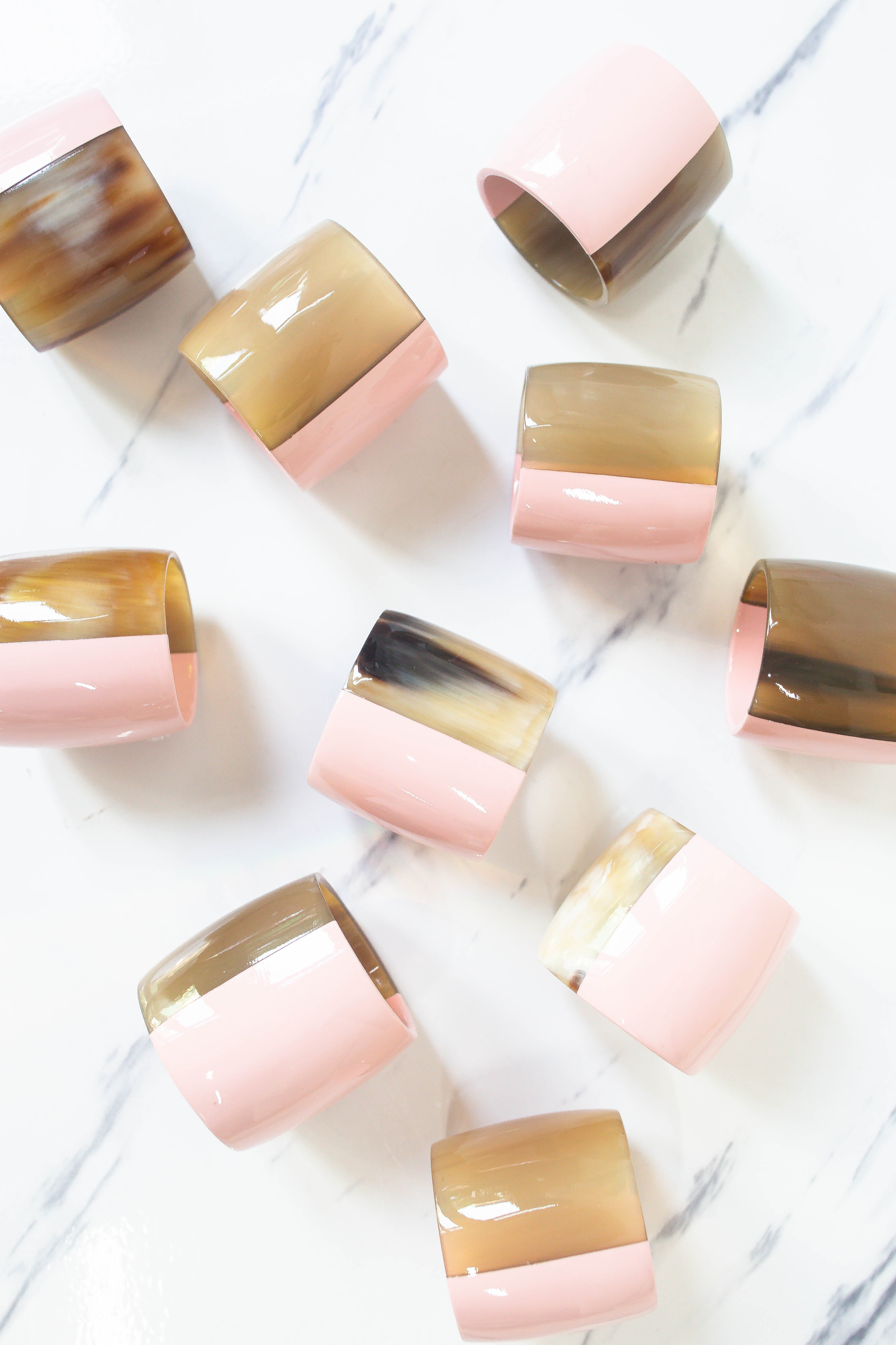 Lacquer Horn Long Napkin Ring