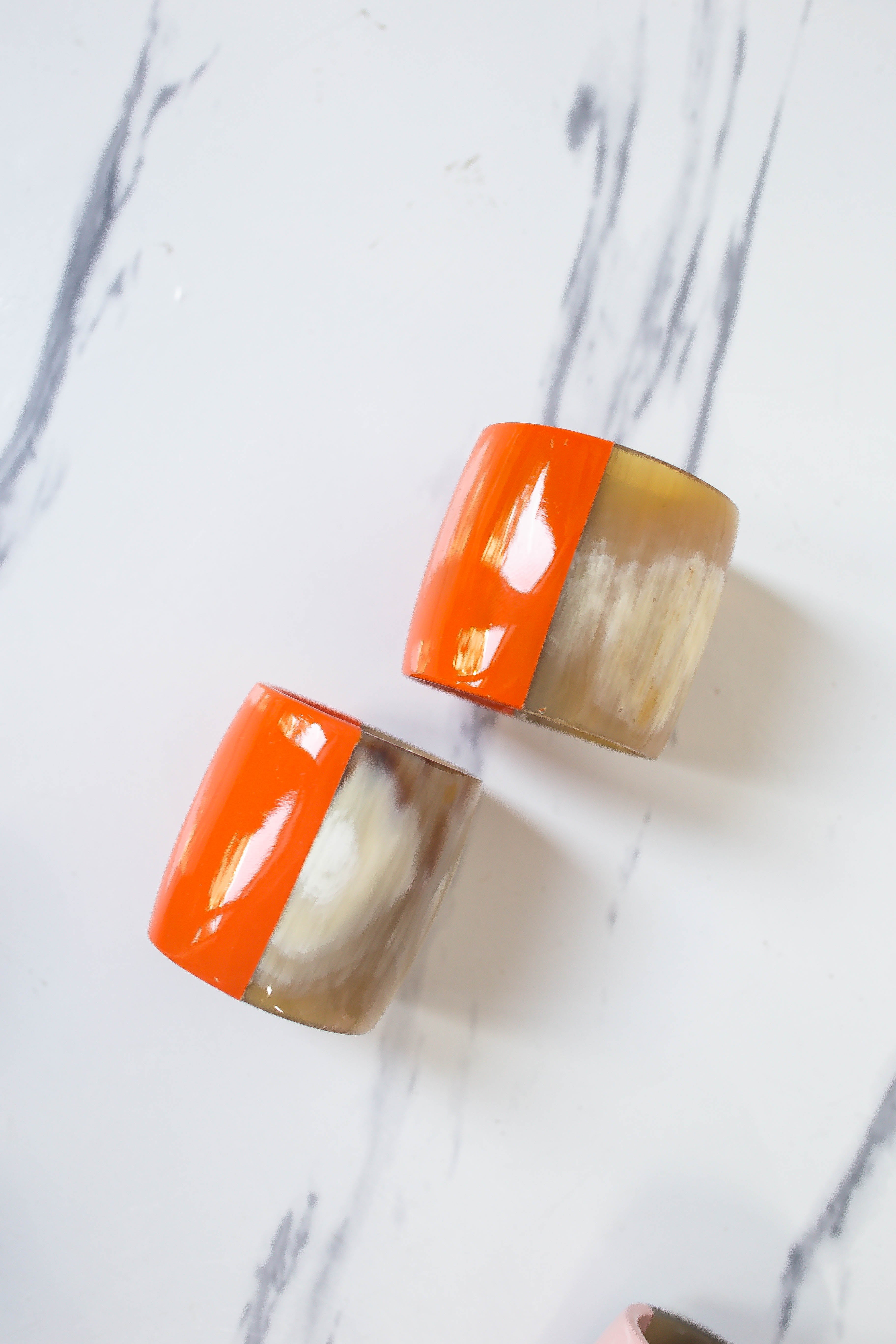 Lacquer Horn Long Napkin Ring