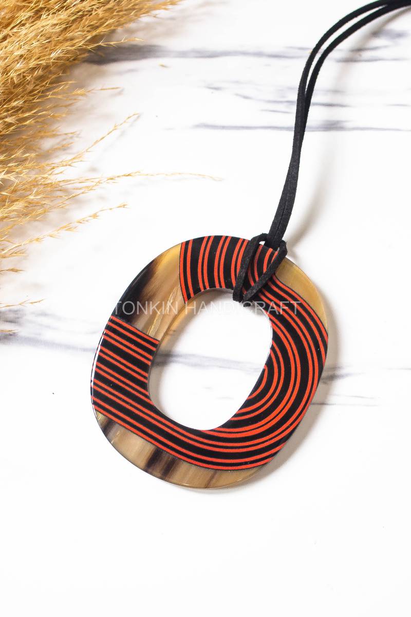 Bii Buffalo Horn Necklace Suede Leather String