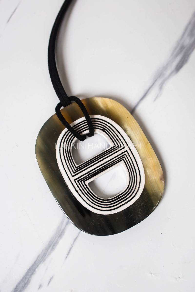 Bon Buffalo Horn Necklace Suede Leather String