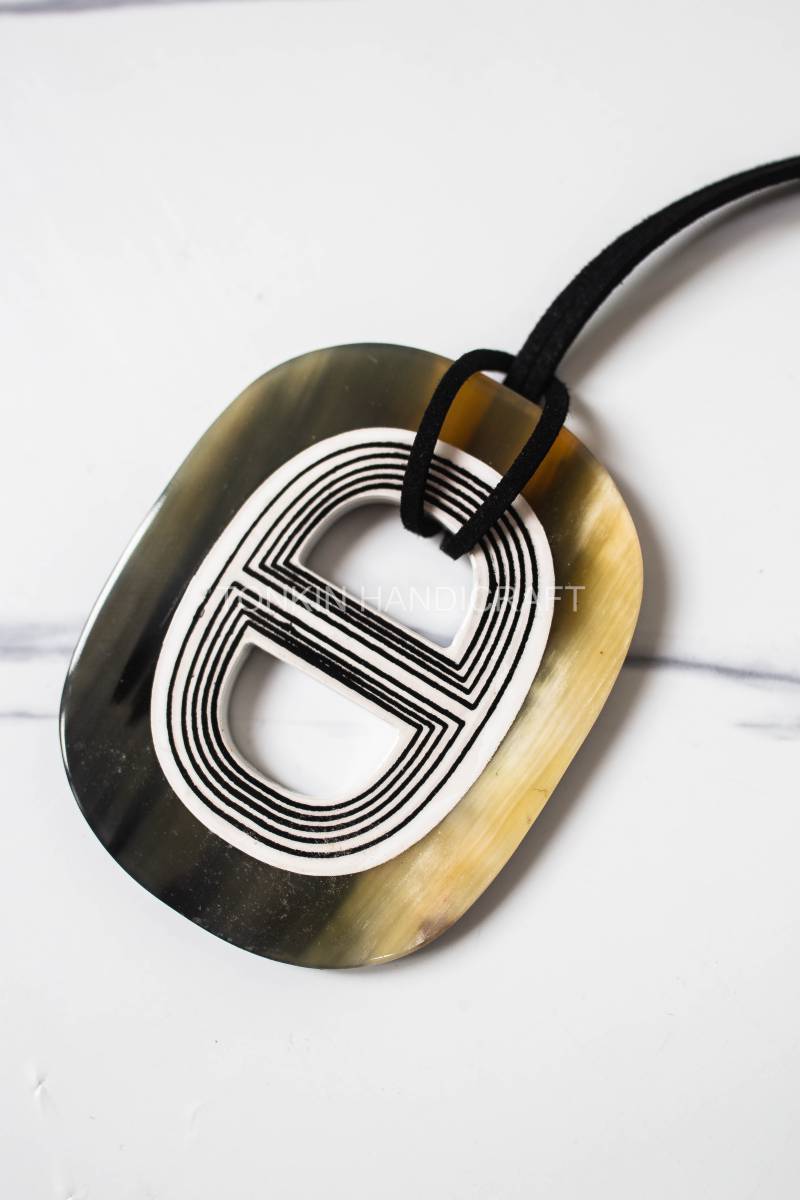 Bon Buffalo Horn Necklace Suede Leather String