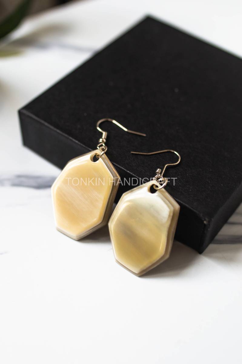 Fa Buffalo Horn Earrings