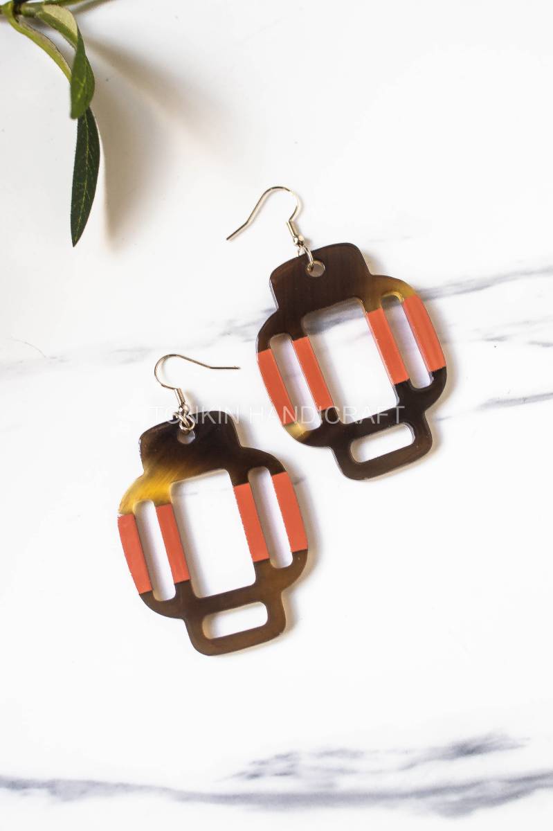 En Buffalo Horn Earrings