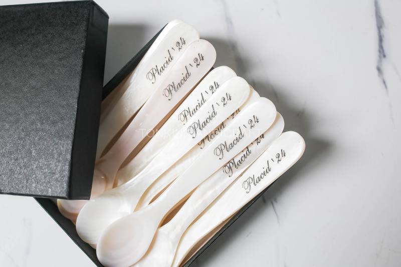 Wholesale Personalized Mother of Pearl Caviar Spoon