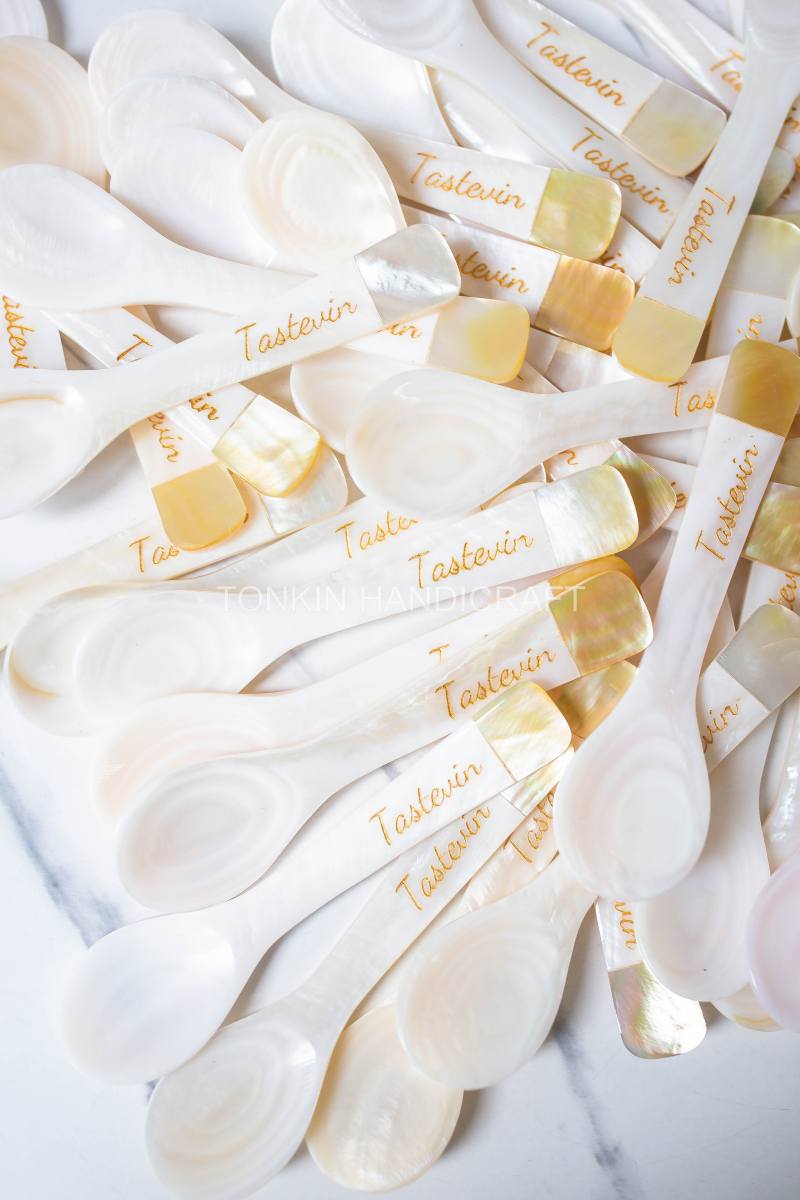 Wholesale Personalized Mother of Pearl Caviar Spoon Favor wedding spoon