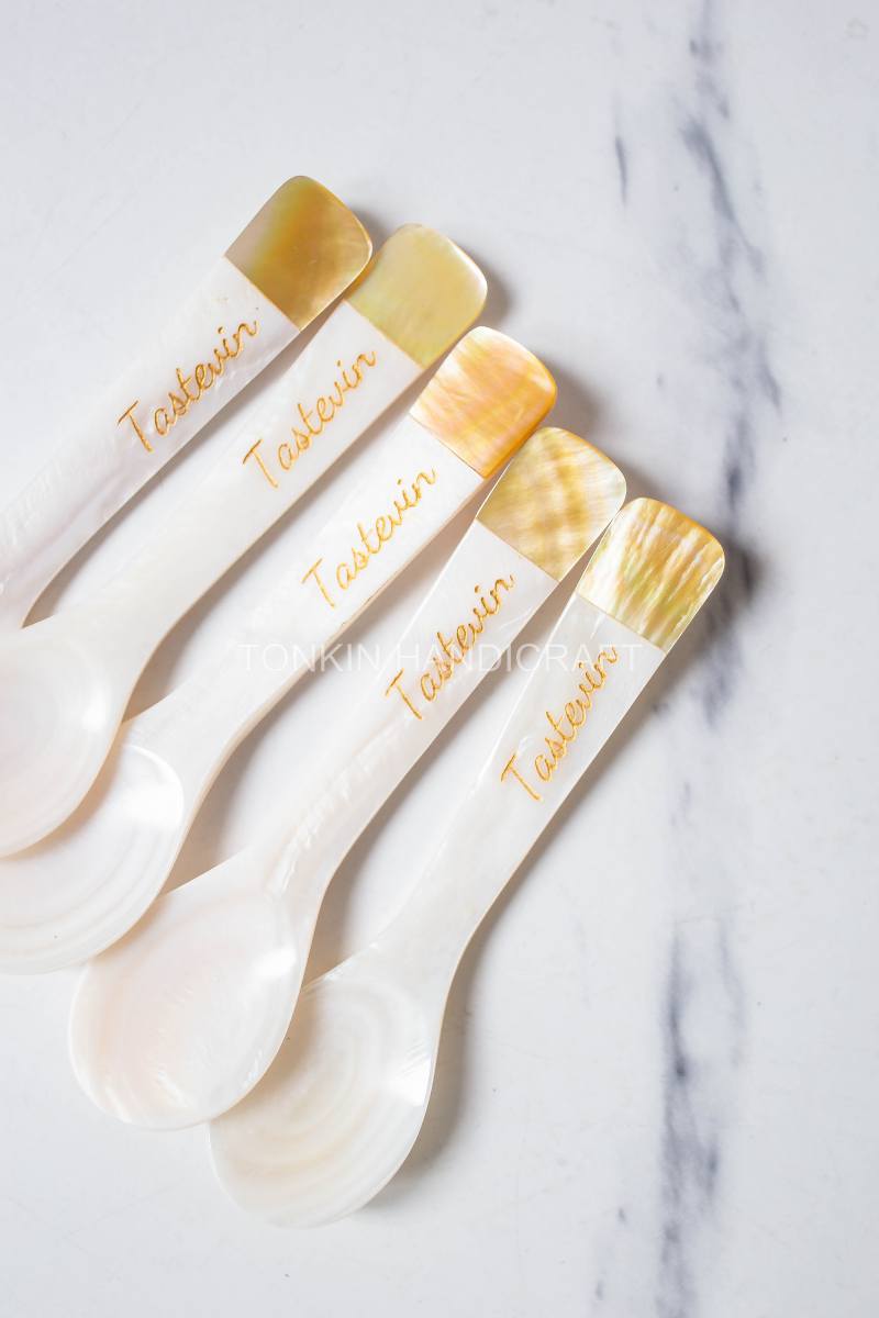 Wholesale Personalized Mother of Pearl Caviar Spoon Favor wedding spoon