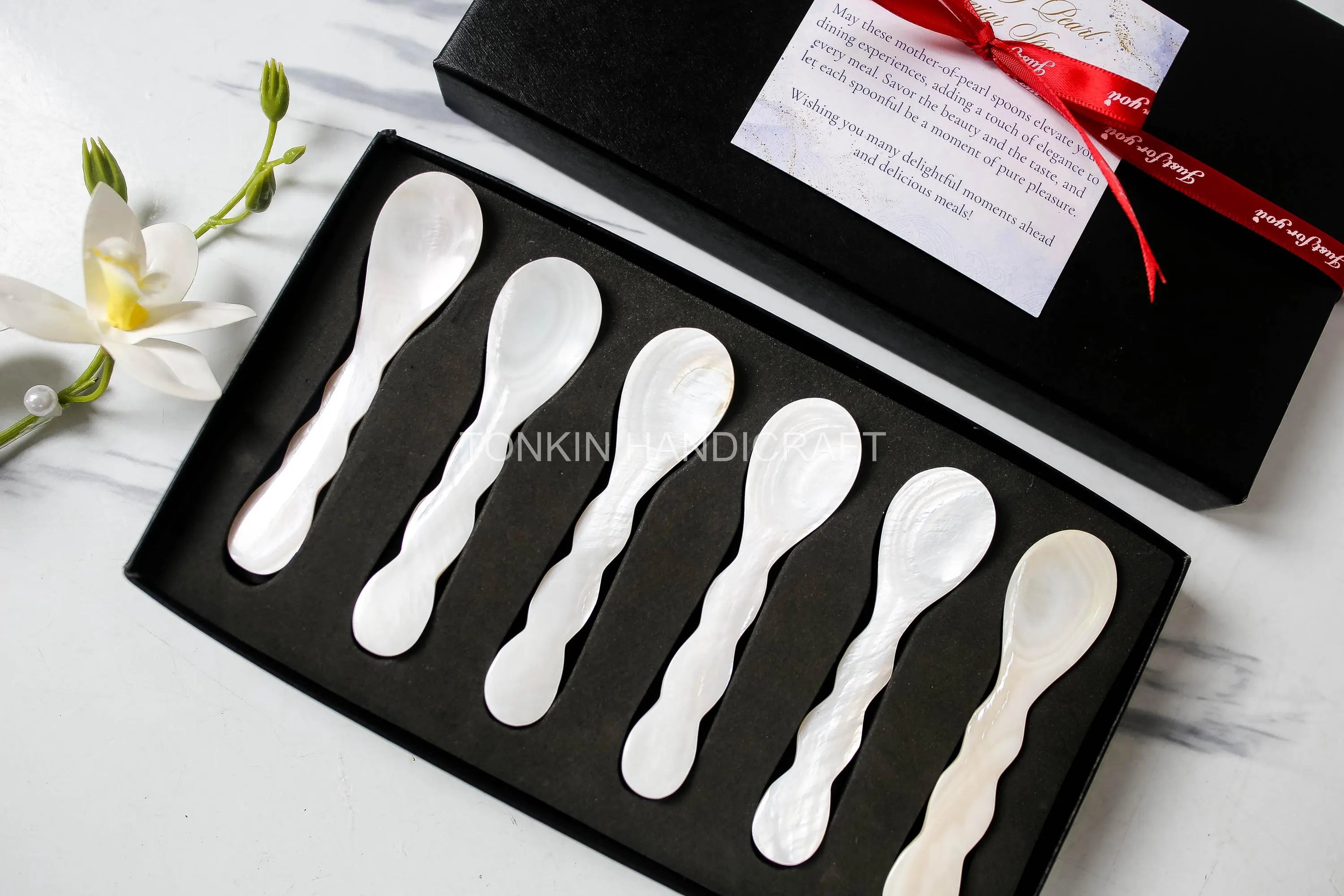 Personalized Set 6 Wav Mother of Pearl Caviar Spoon Gift Box