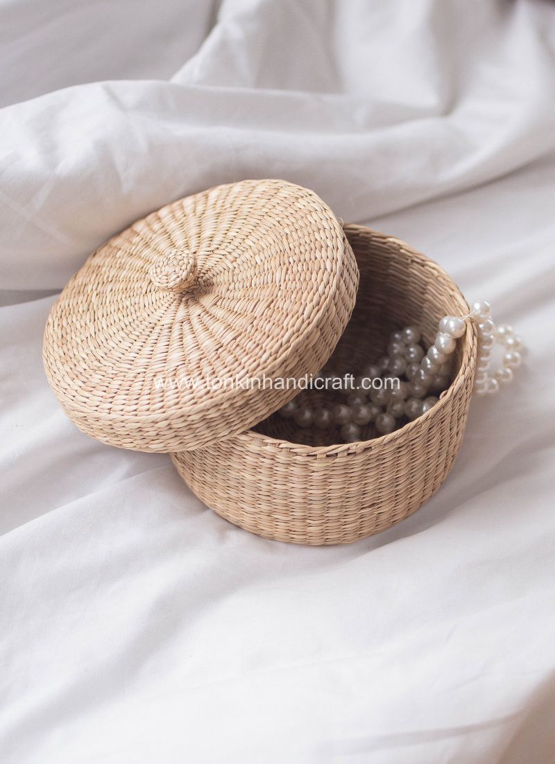 Round seagrass Jar Holder with lid - TONKIN HANDICRAFT