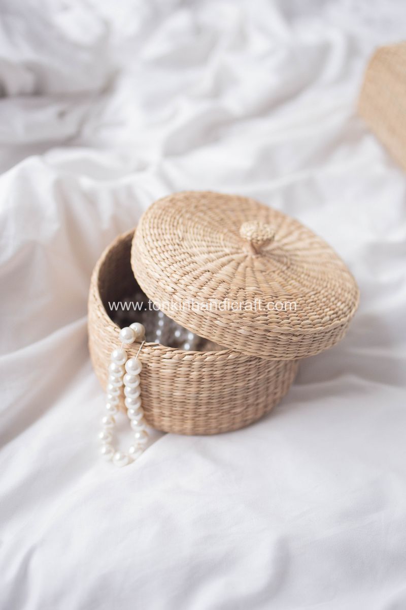 Round seagrass Jar Holder with lid - TONKIN HANDICRAFT