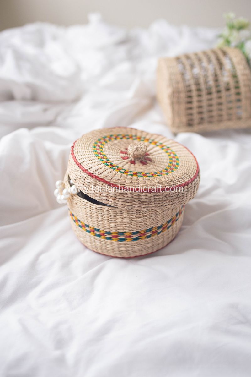 Basket with lid - TONKIN HANDICRAFT