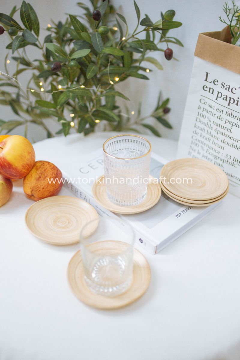 Set of 6 Bamboo Plates